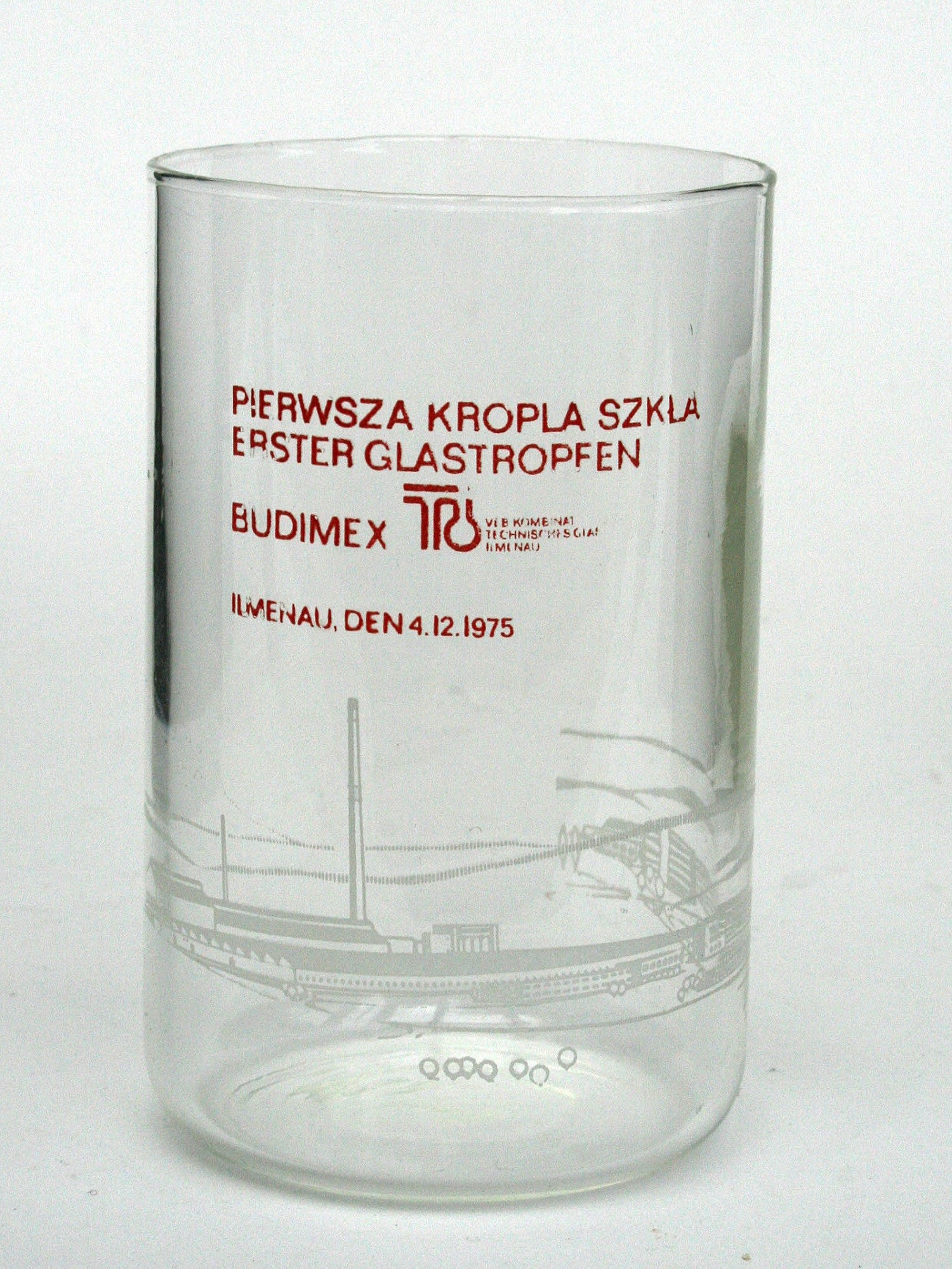 Glasbecher mit Schiebebild "Budimex" (Dieter Schaich CC BY-NC-SA)