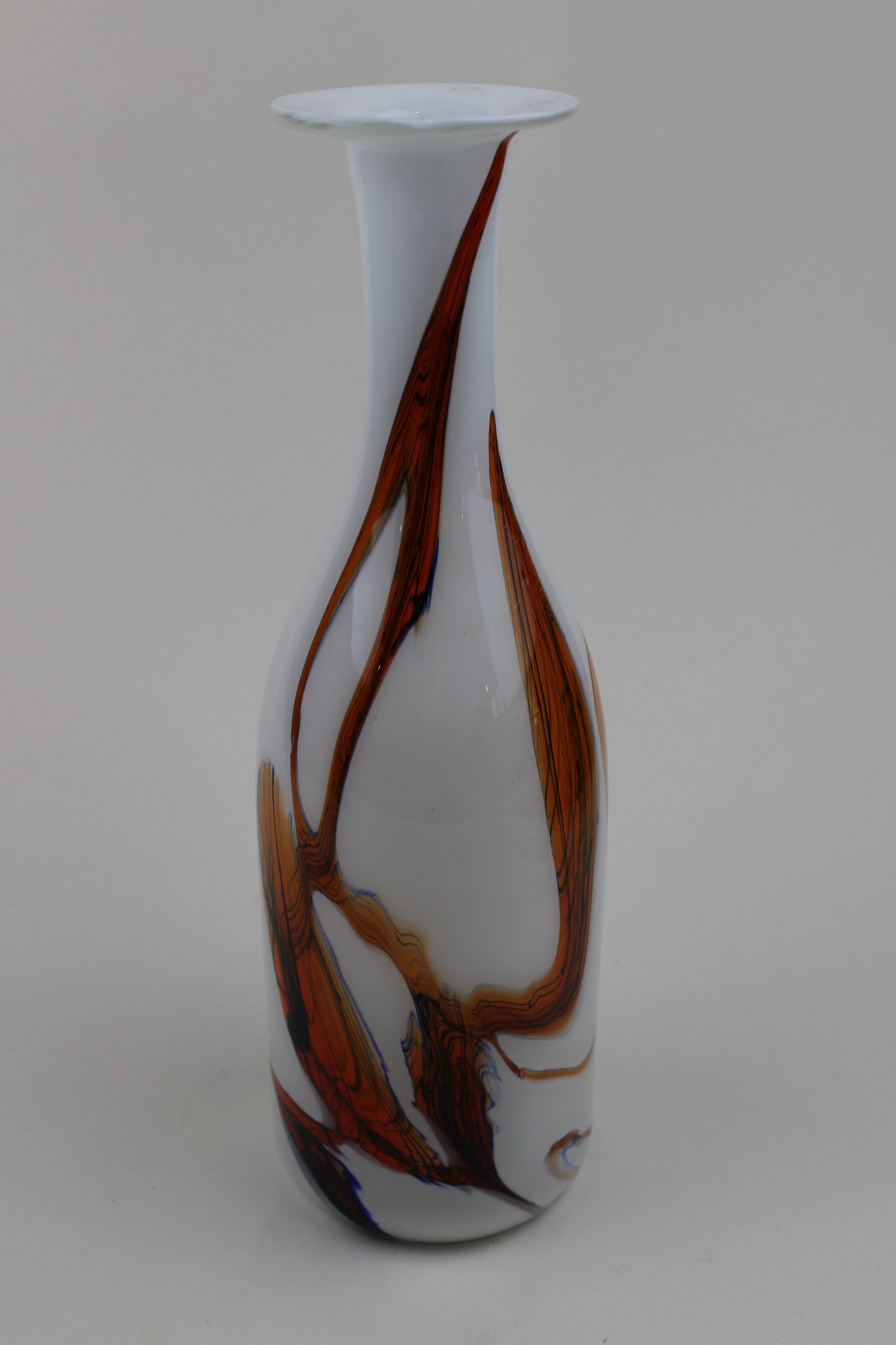 Gemusterte Vase (Museum Baruther Glashütte CC BY-NC-SA)