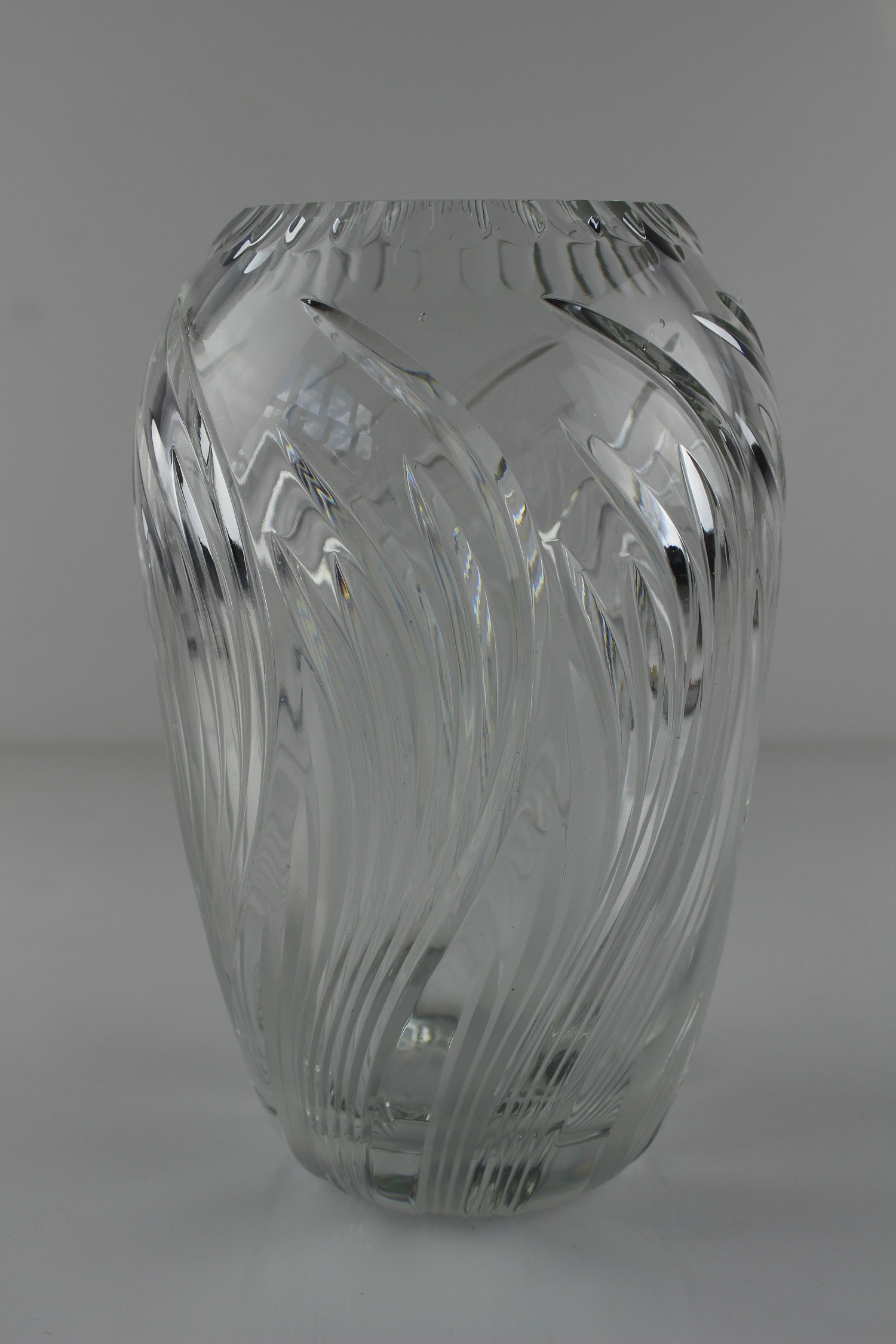 Geschliffene Vase "Wien" (Museum Baruther Glashütte CC BY-NC-SA)