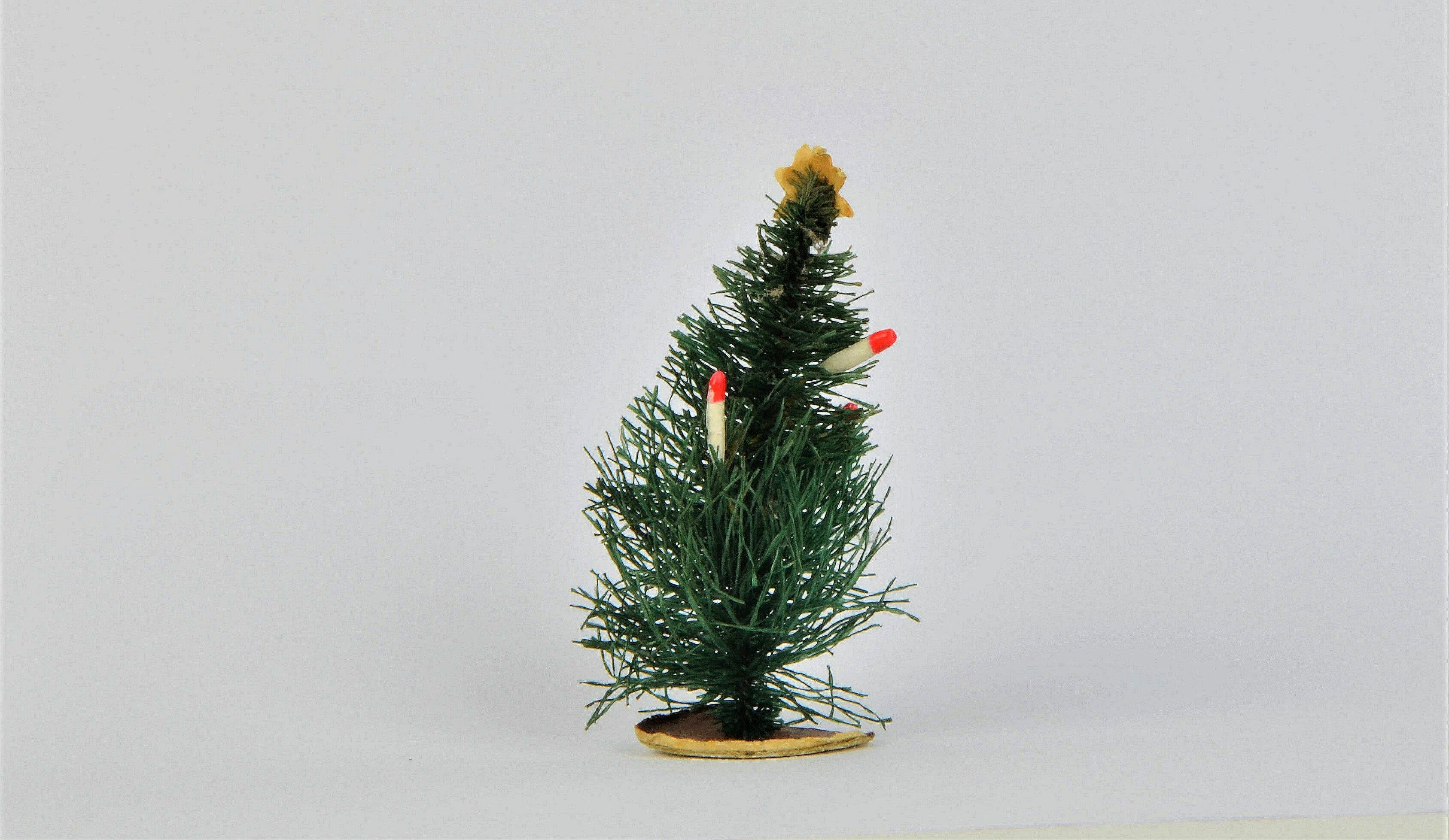 Weihnachtsbaum Miniatur (Museum Baruther Glashütte CC BY-NC-SA)
