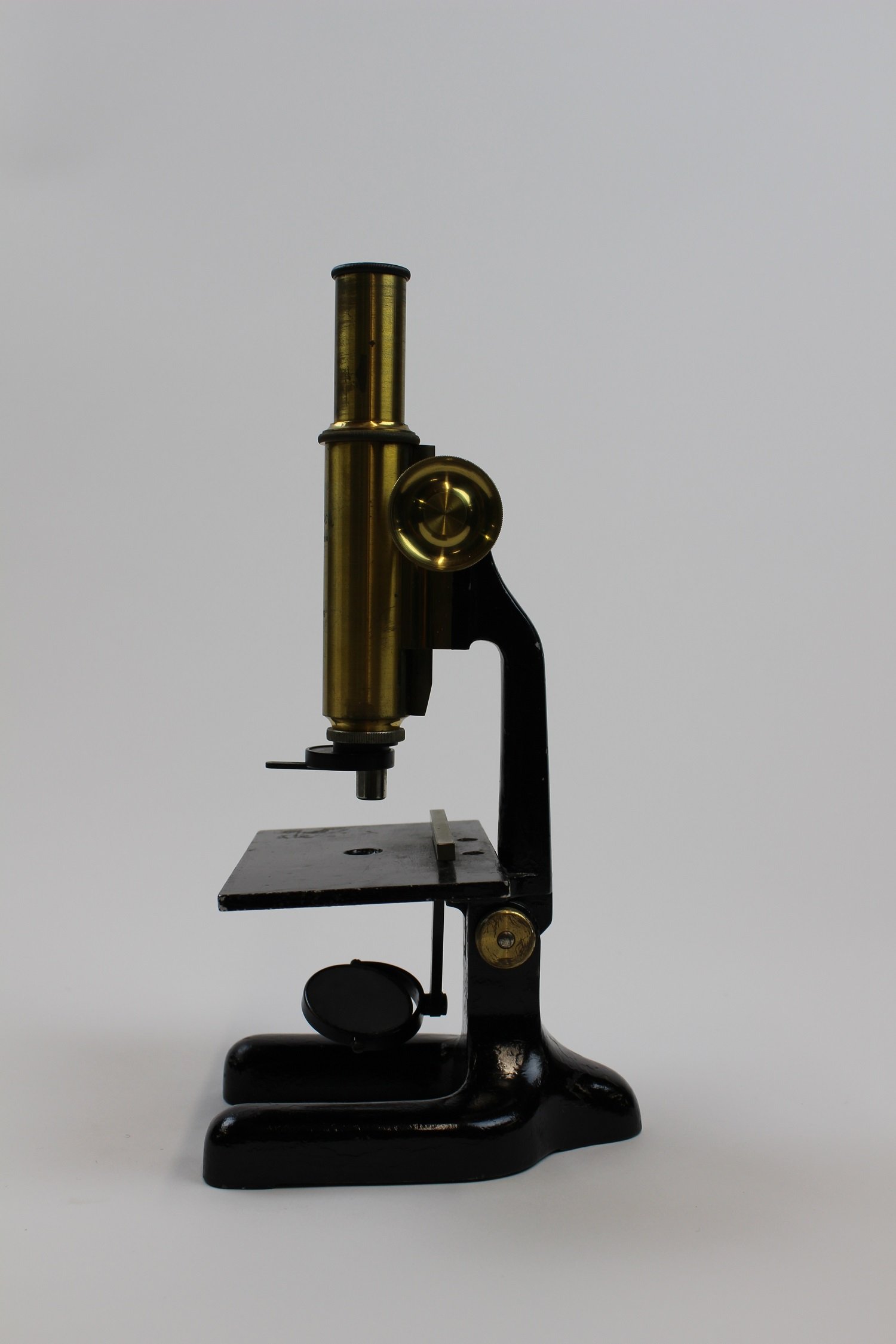 Monokulares Mikroskop (Museum Baruther Glashütte CC BY-NC-SA)