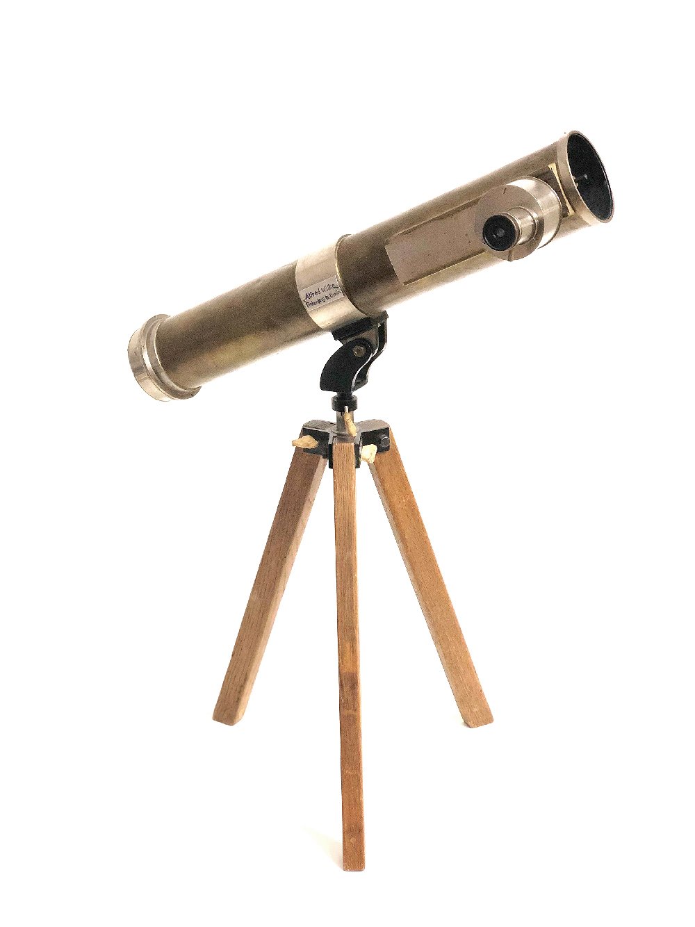 Spiegelteleskop (Tischteleskop) (Museum und Galerie Falkensee CC BY-NC-SA)