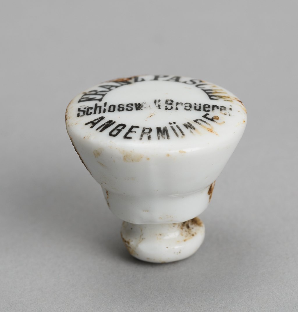 Porzellanverschluss Bierflasche (Museum Angermünde CC BY-NC-SA)