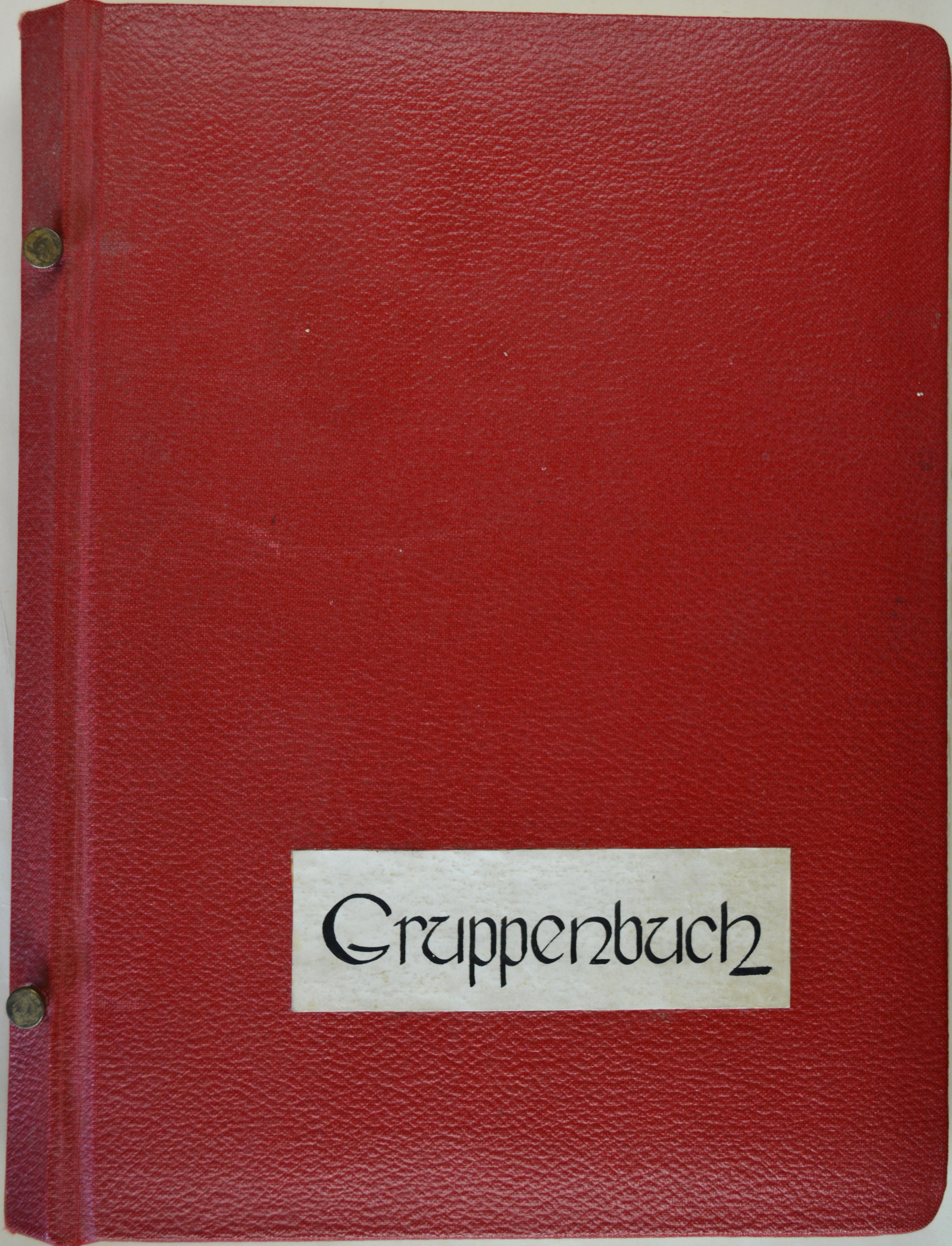 Gruppenbuch der Klasse 5a der Hans-Beimler-Oberschule in Neustadt (Dosse) (DDR Geschichtsmuseum im Dokumentationszentrum Perleberg CC BY-SA)