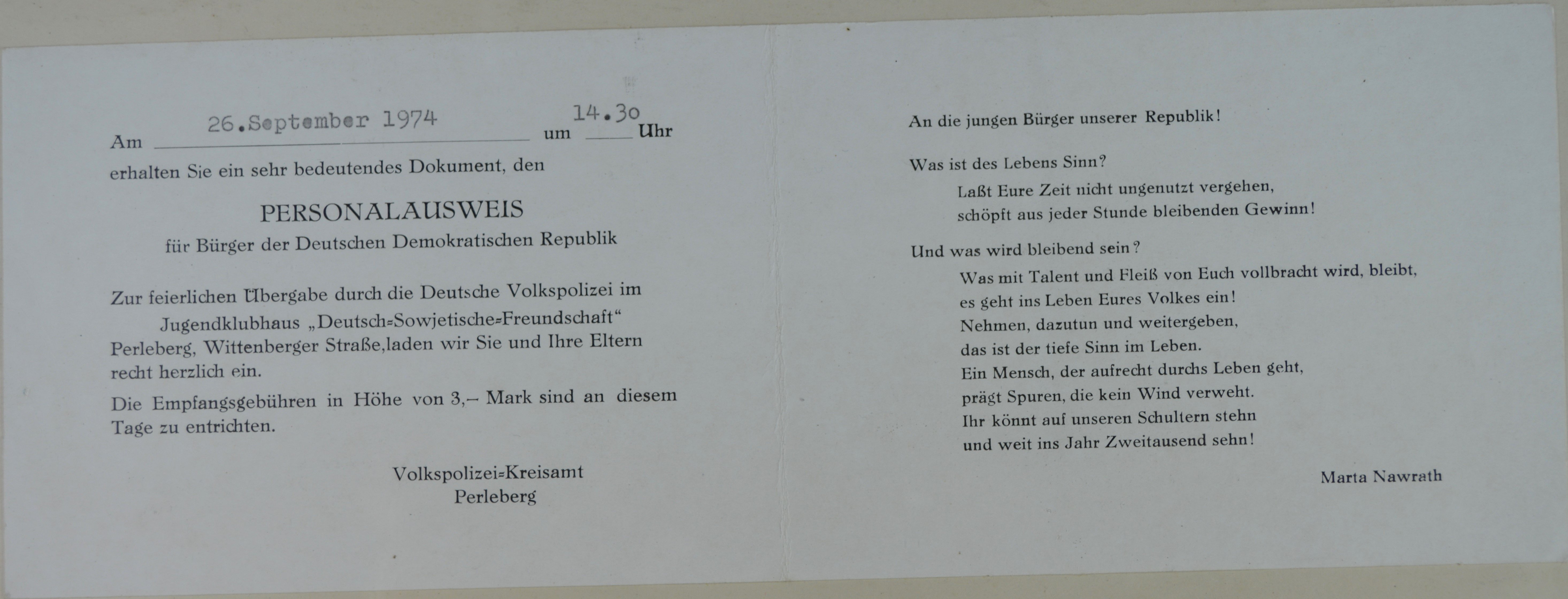 Einladung des Volkspolizei-Kreisamts Perleberg zur Übergabe eines Personalausweises (DDR Geschichtsmuseum im Dokumentationszentrum Perleberg CC BY-SA)