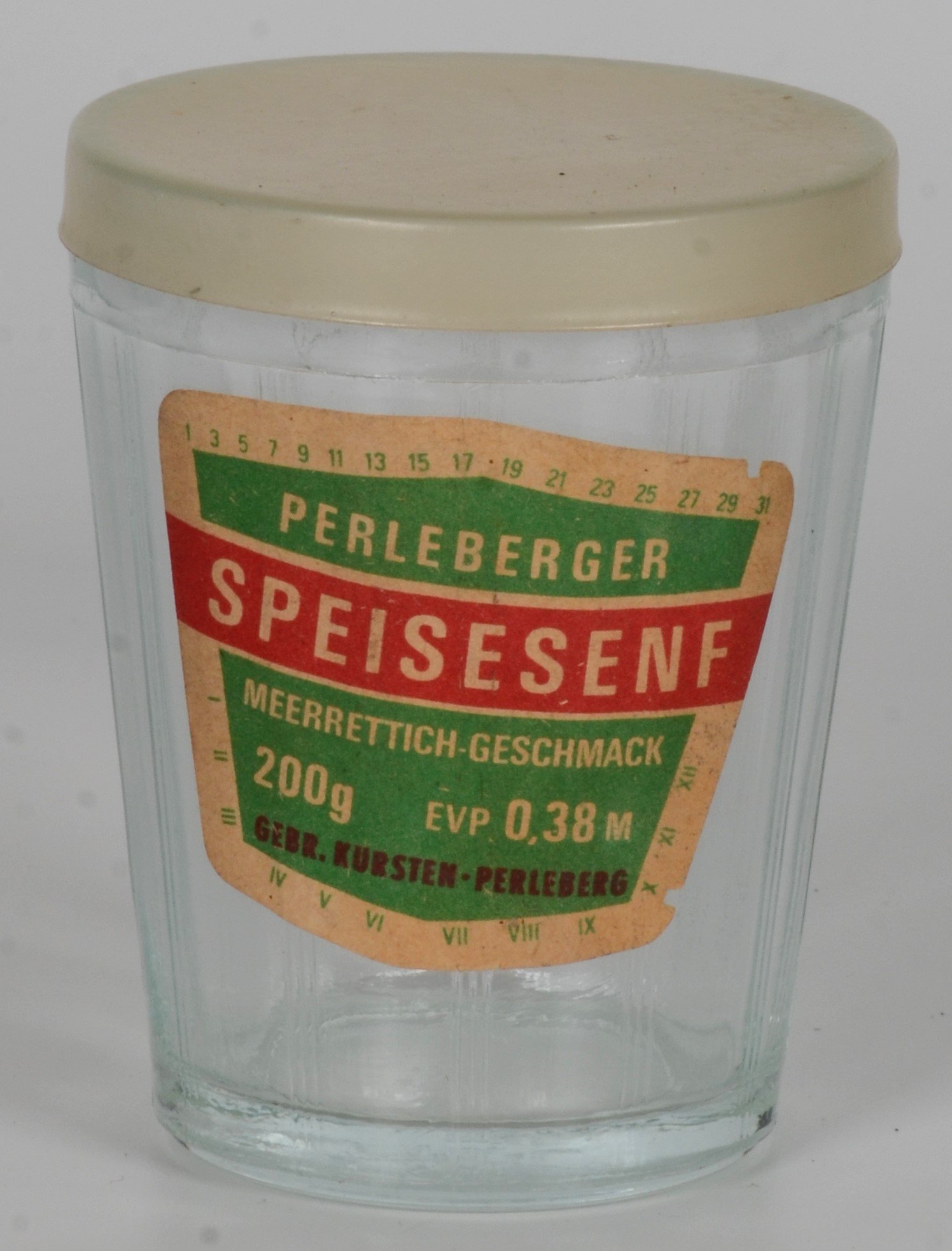 Glas "Perleberger Speisesenf" (DDR Geschichtsmuseum im Dokumentationszentrum Perleberg CC BY-SA)