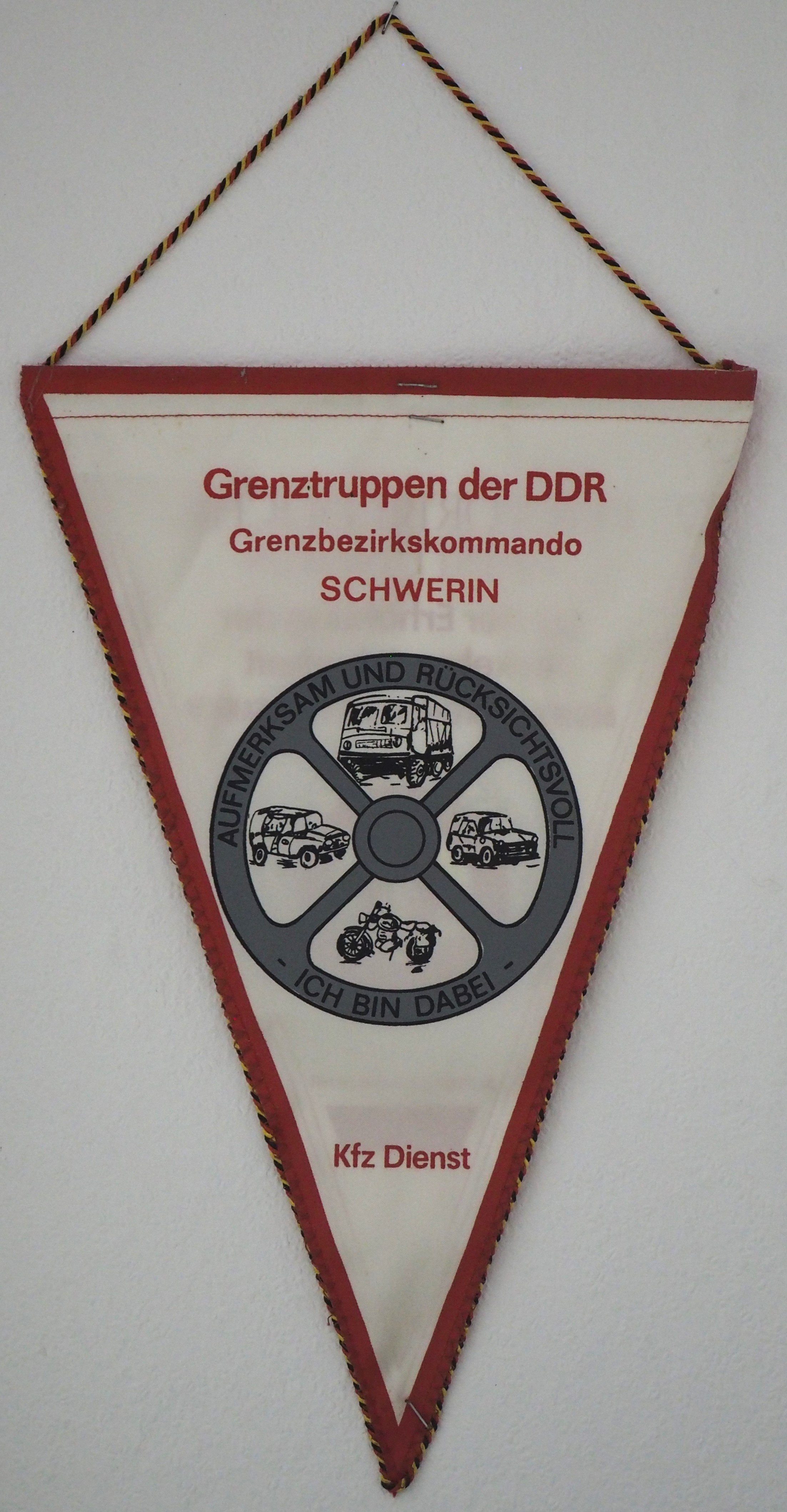 Grenztruppen der DDR, Grenzbezirkskommando Schwerin: Kfz-Dienst (DDR Geschichtsmuseum im Dokumentationszentrum Perleberg CC BY-SA)