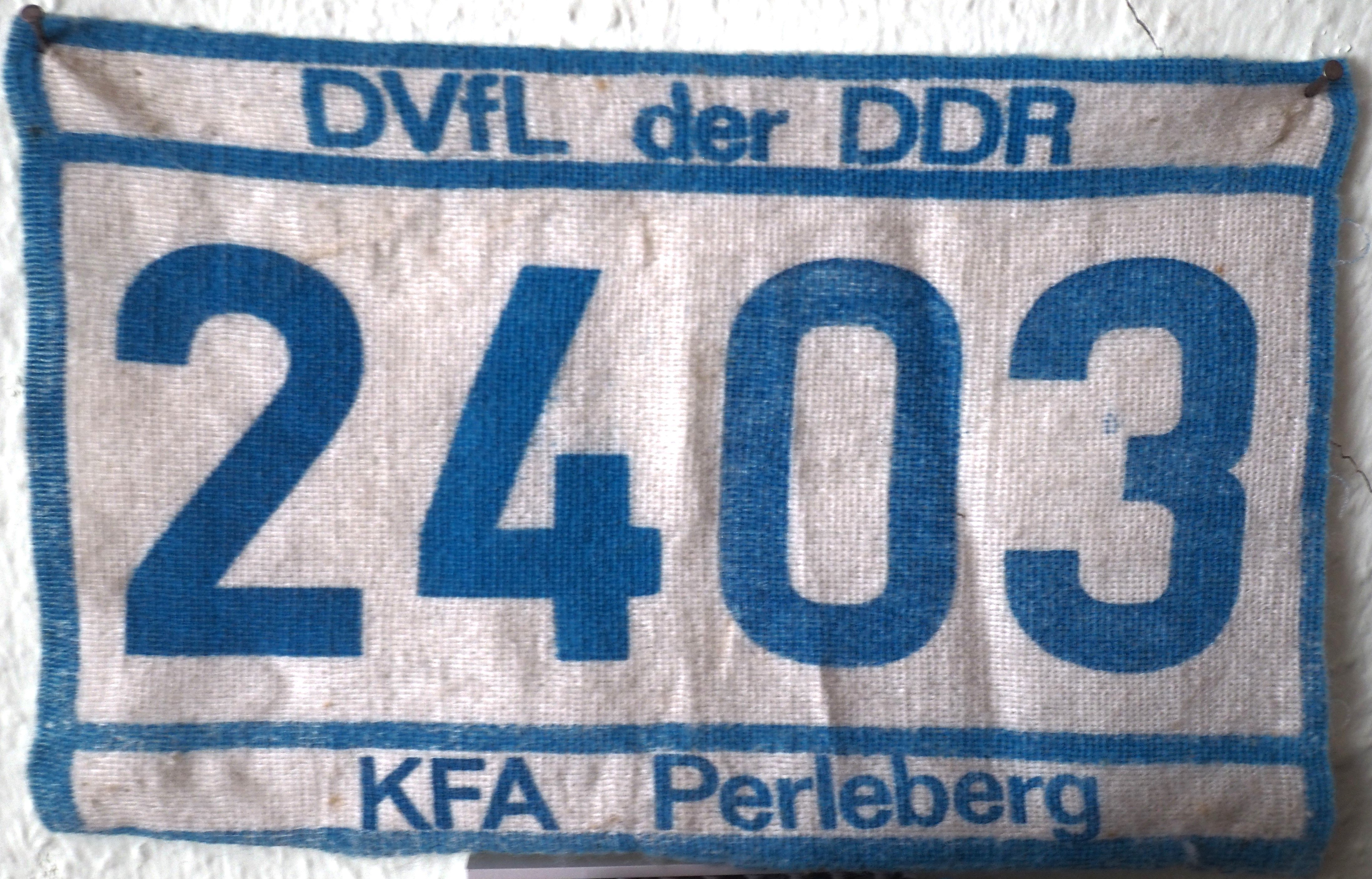 Wimpel: Deutscher Verband für Leichtathletik der DDR (DDR Geschichtsmuseum im Dokumentationszentrum Perleberg CC BY-SA)