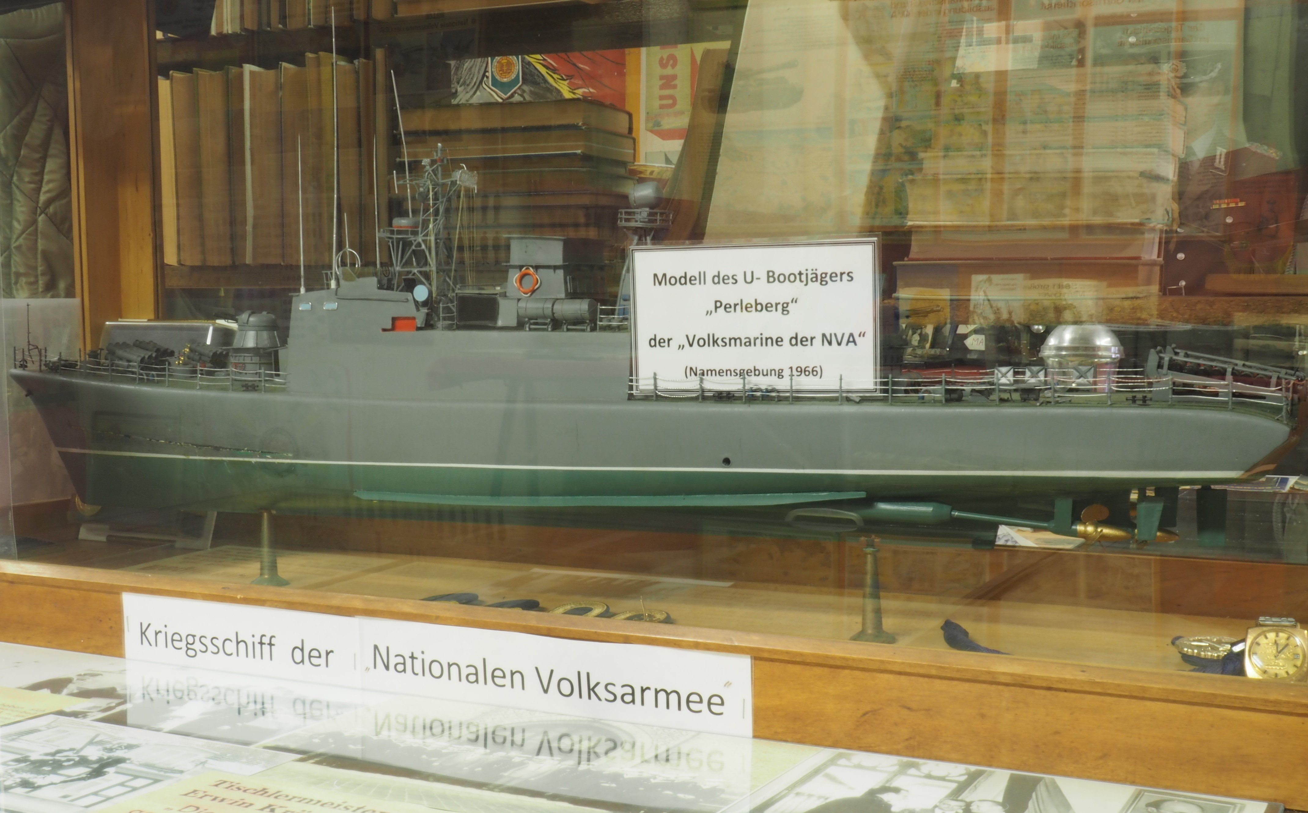 Modell: U-Bootjäger "Perleberg" (DDR Geschichtsmuseum im Dokumentationszentrum Perleberg CC BY-SA)