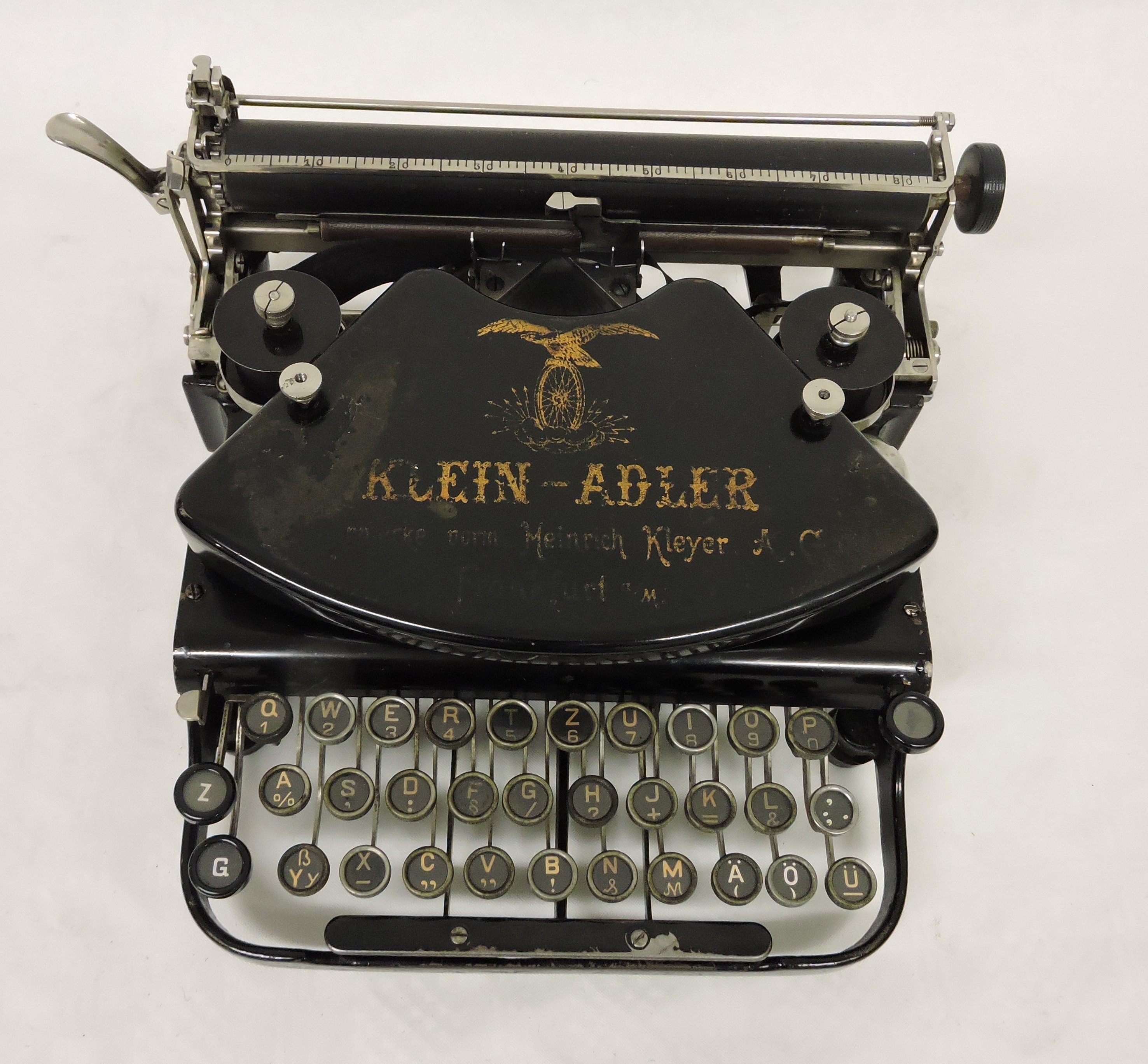 Schreibmaschine "Klein-Adler" (Heimatverein Teltow CC BY-NC-SA)