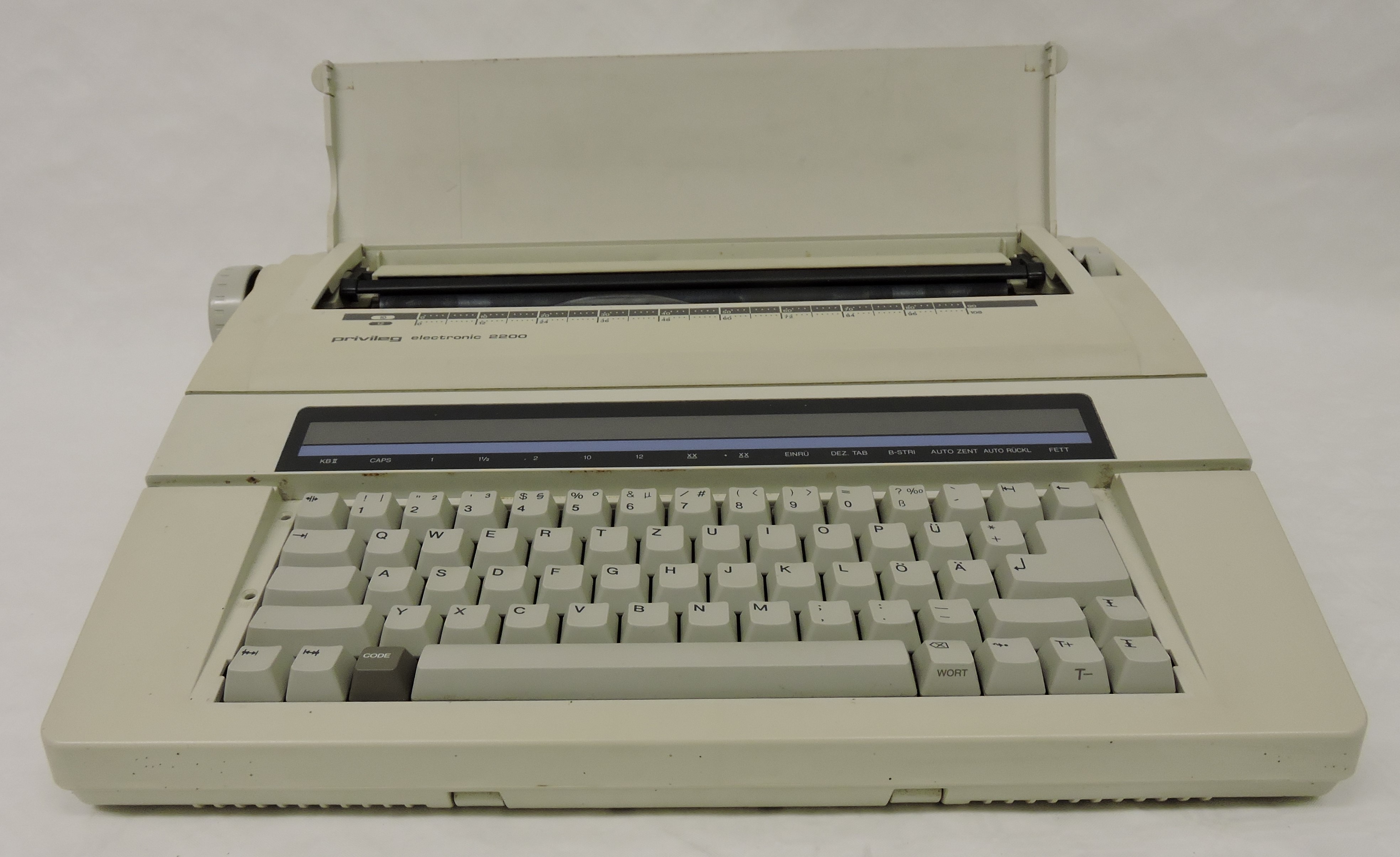 Elektrische-Schreibmaschine "Privileg" (Heimatverein Teltow CC BY-NC-SA)