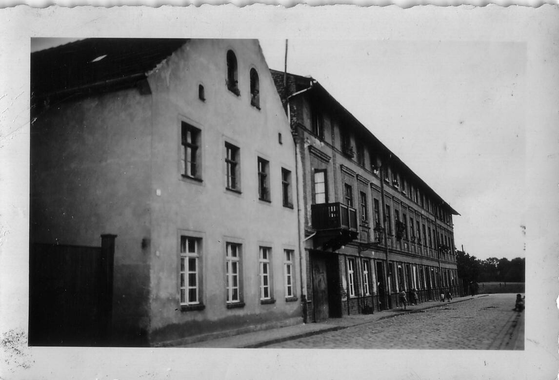 Badstr. 5 (rote Kaserne) (Heimatmuseum Stadt Teltow CC BY-NC-SA)