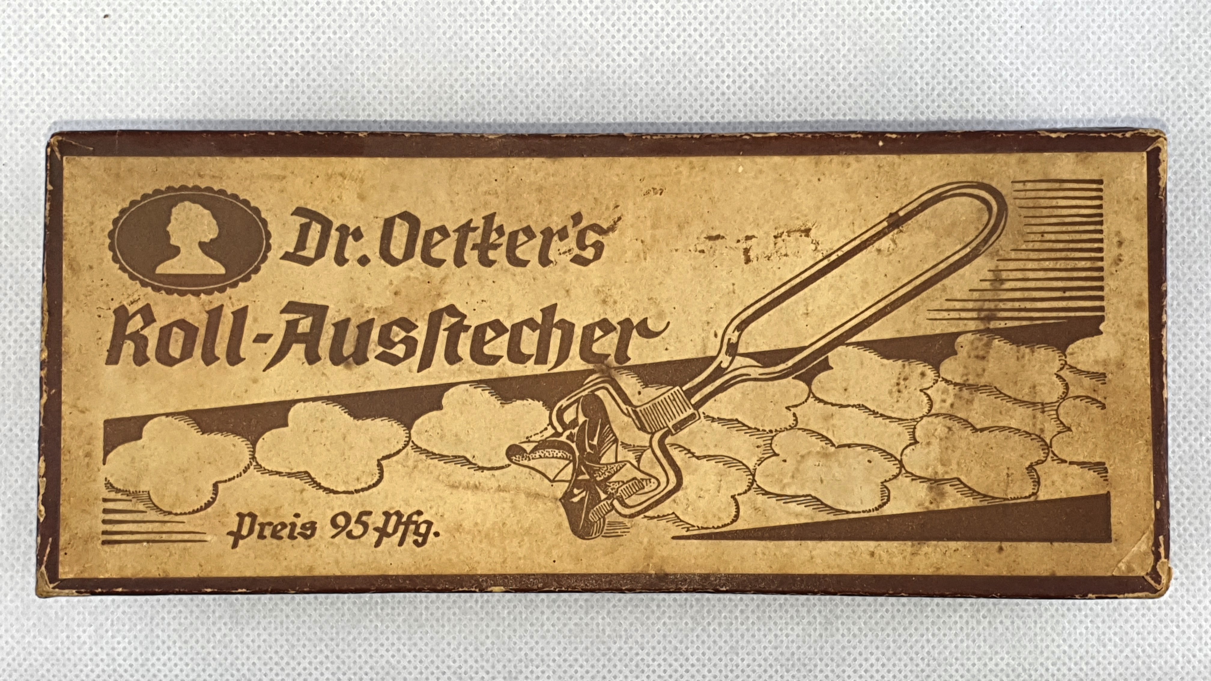 Rollausstecher von Dr. Oetker (Heimatverein Teltow CC BY-NC-SA)