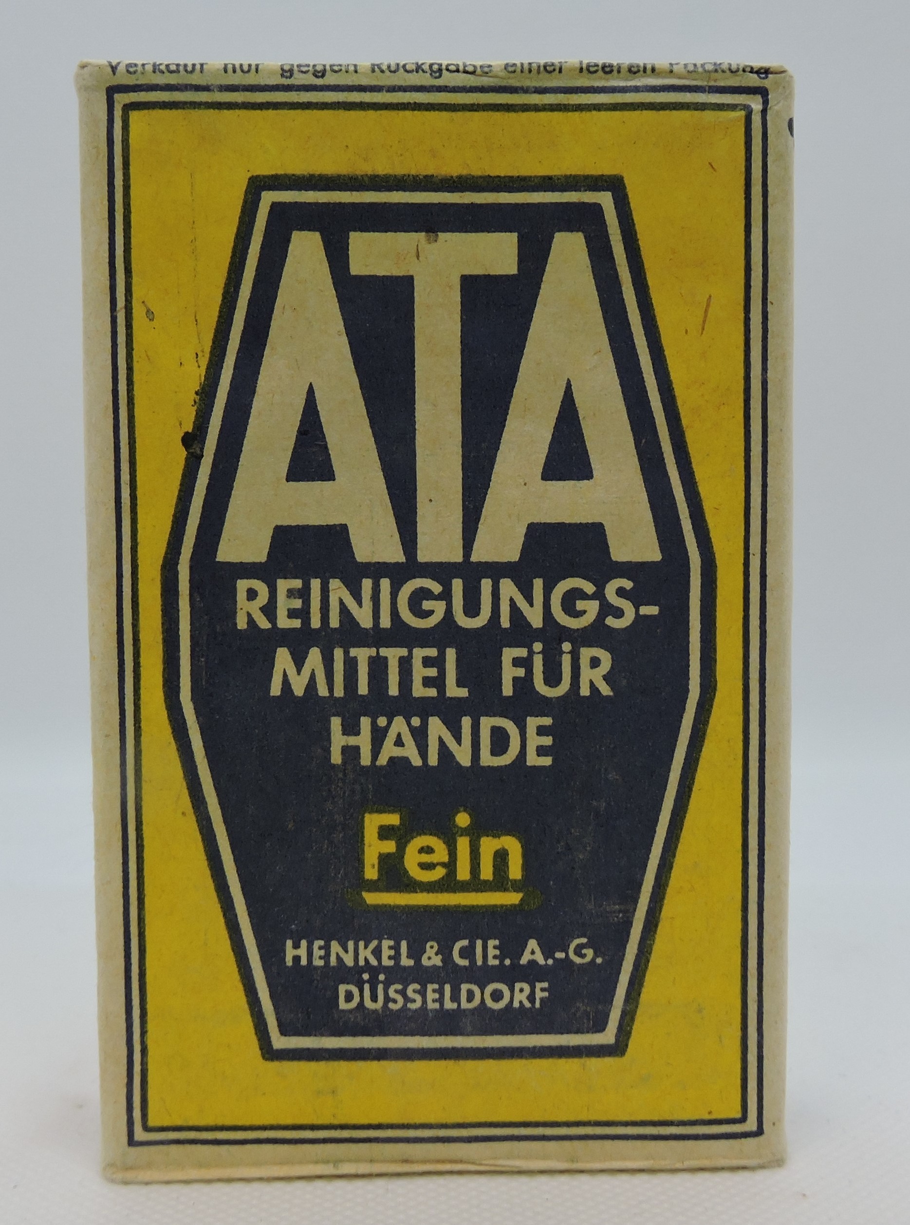 ATA fein für Hände (Heimatverein Teltow CC BY-NC-SA)