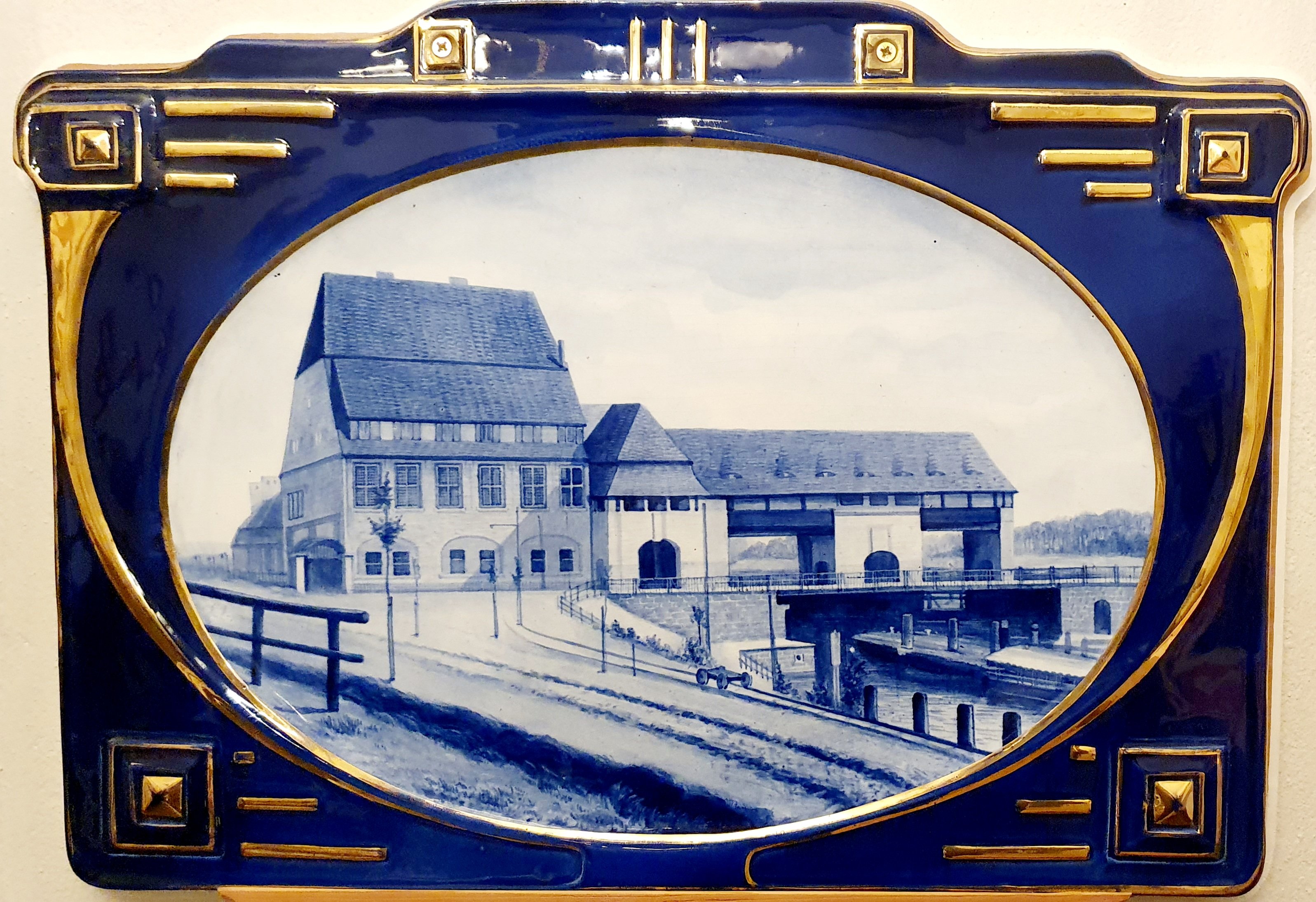 Porzellanbild "Machnower Schleuse" (Heimatmuseum Stadt Teltow CC BY-NC-SA)