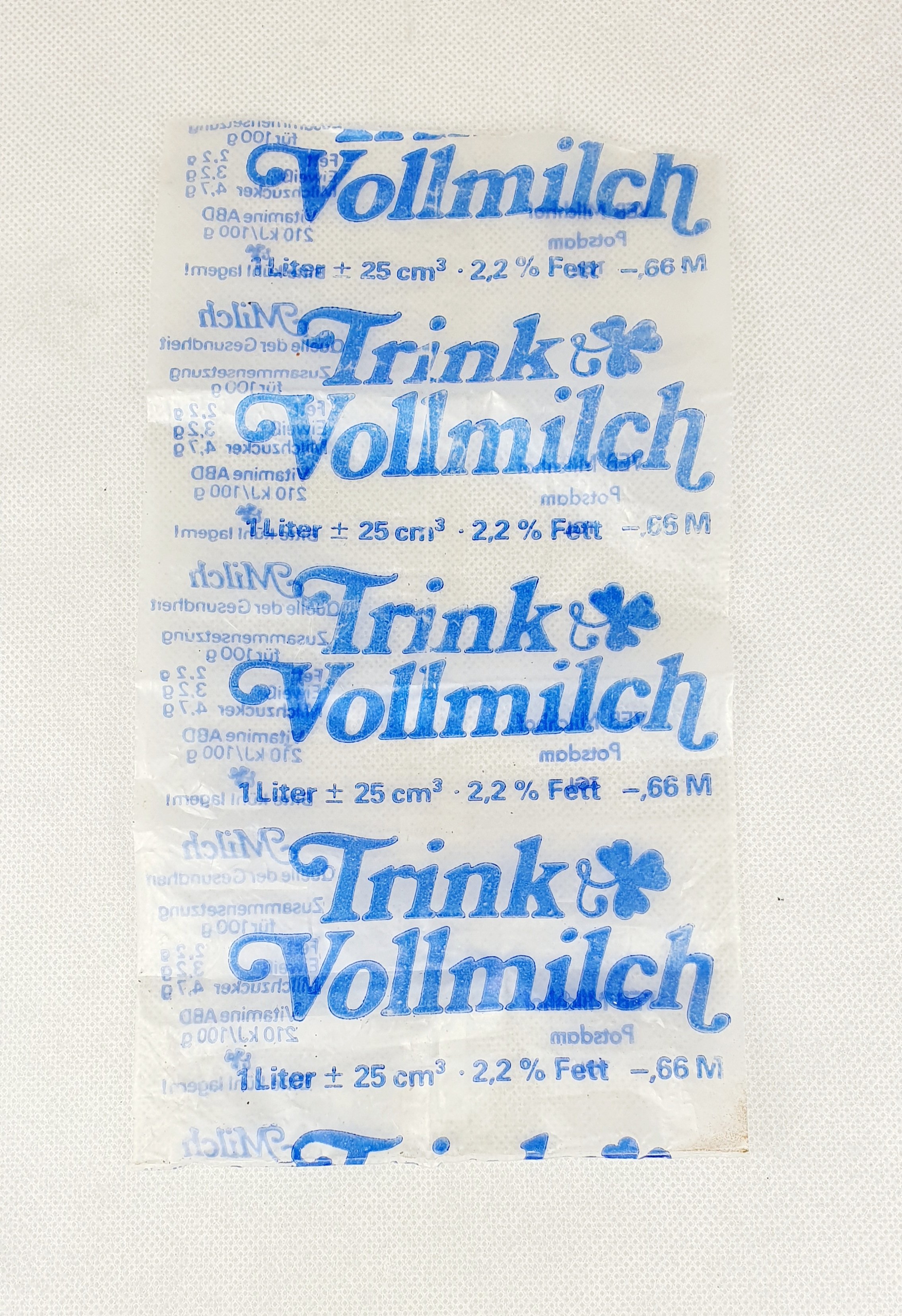 Trink-Vollmilch (Heimatmuseum Stadt Teltow CC BY-NC-SA)