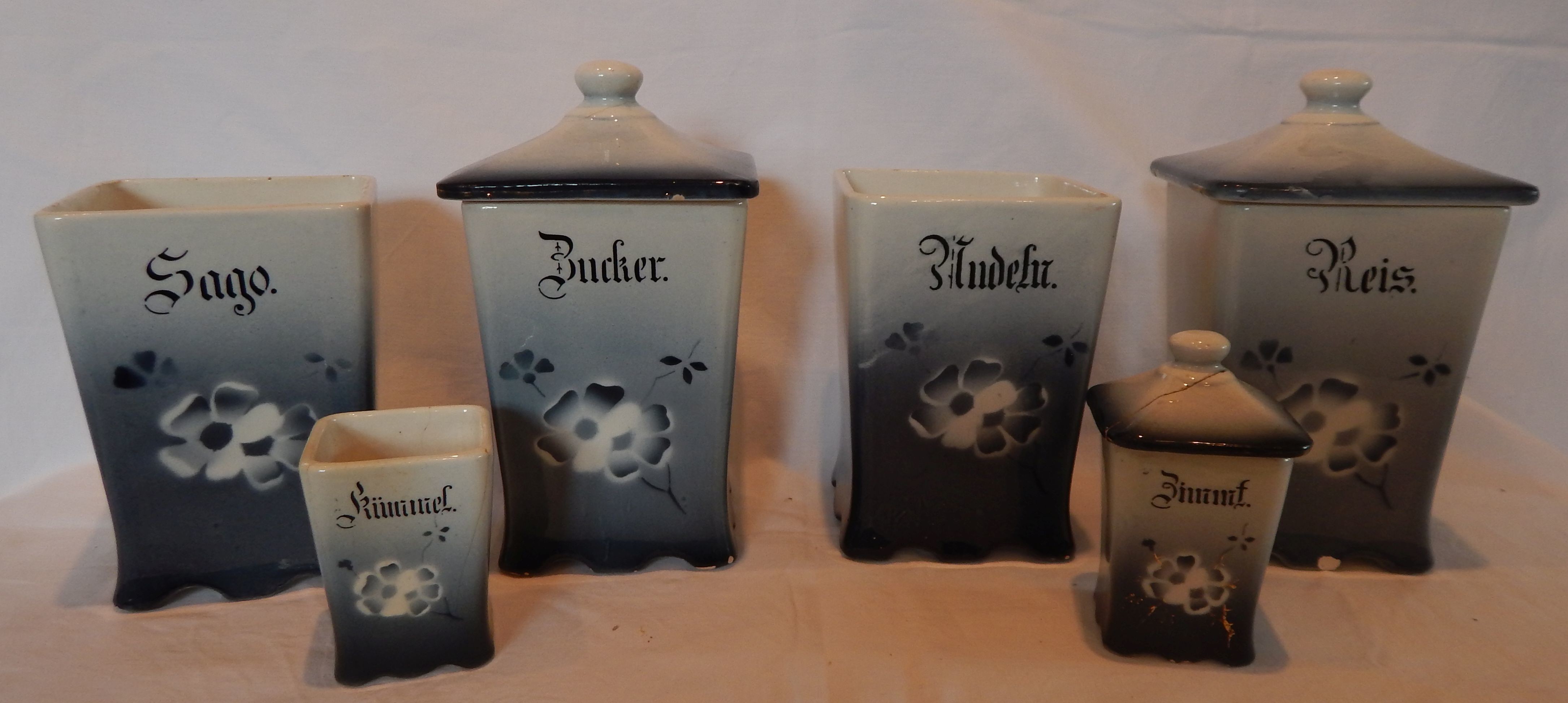 Vorratsbehälter aus Steingut (Heimatmuseum Dissen CC BY-NC-SA)