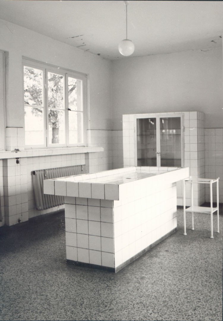 Sektionsraum in der Pathologie (1961) (Gedenkstätte und Museum Sachsenhausen CC BY-NC-SA)