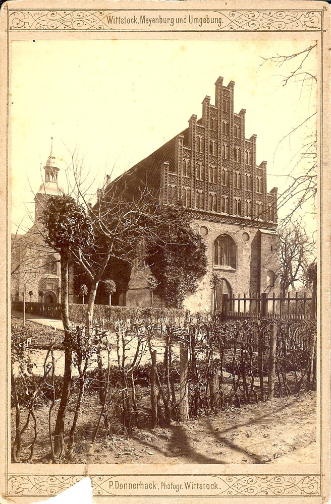 Ansicht von Heilig-Grab-Kapelle und Stiftskirche von Westen (Museum Kloster Stift zum Heiligengrabe CC BY-NC-SA)