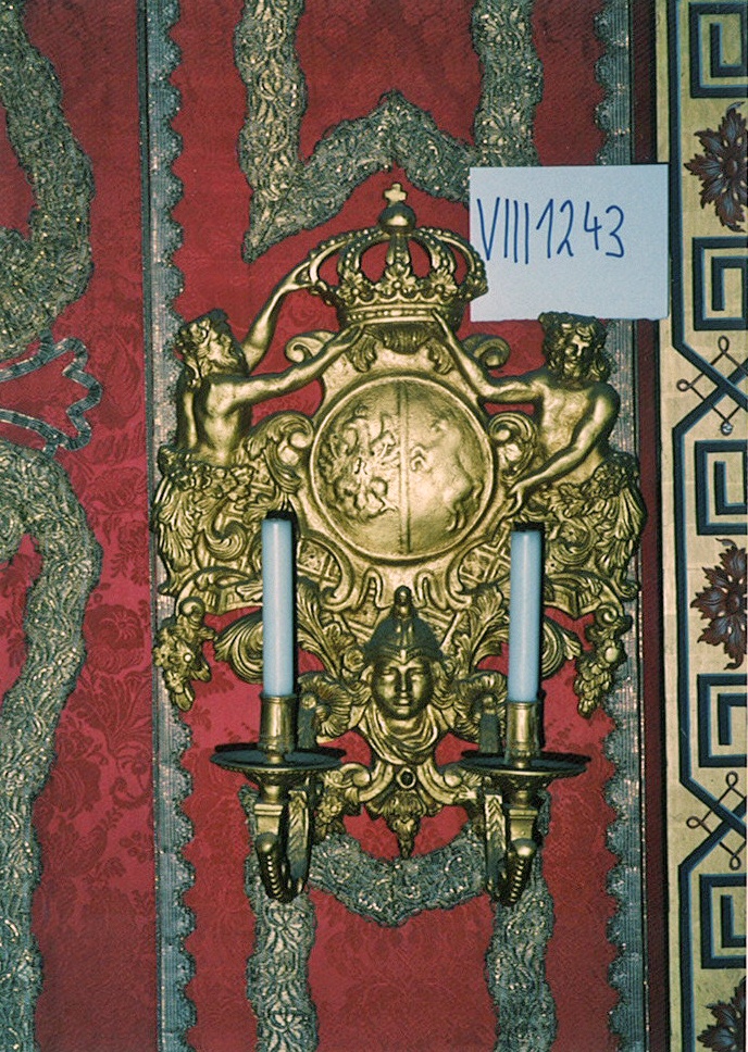 Blaker (Kopie), 2 Kerzen, VIII 1243. (Stiftung Preußische Schlösser und Gärten Berlin-Brandenburg CC BY-NC-SA)