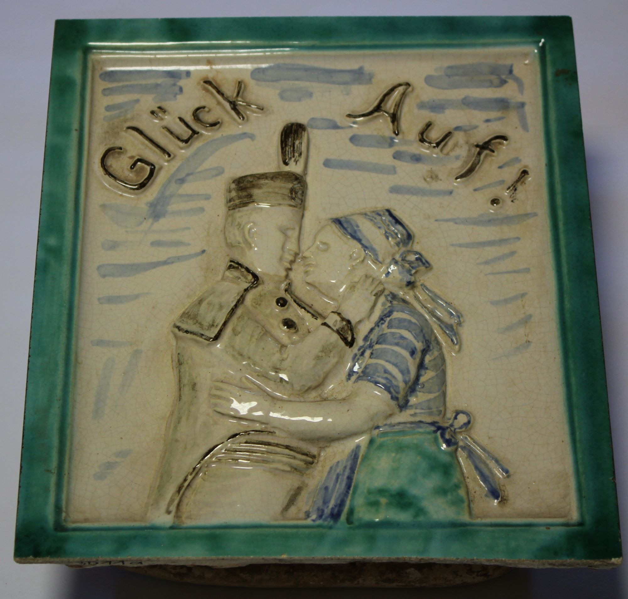 Schmuckkachel (Ofen- und Keramikmuseum Velten CC BY-NC-SA)