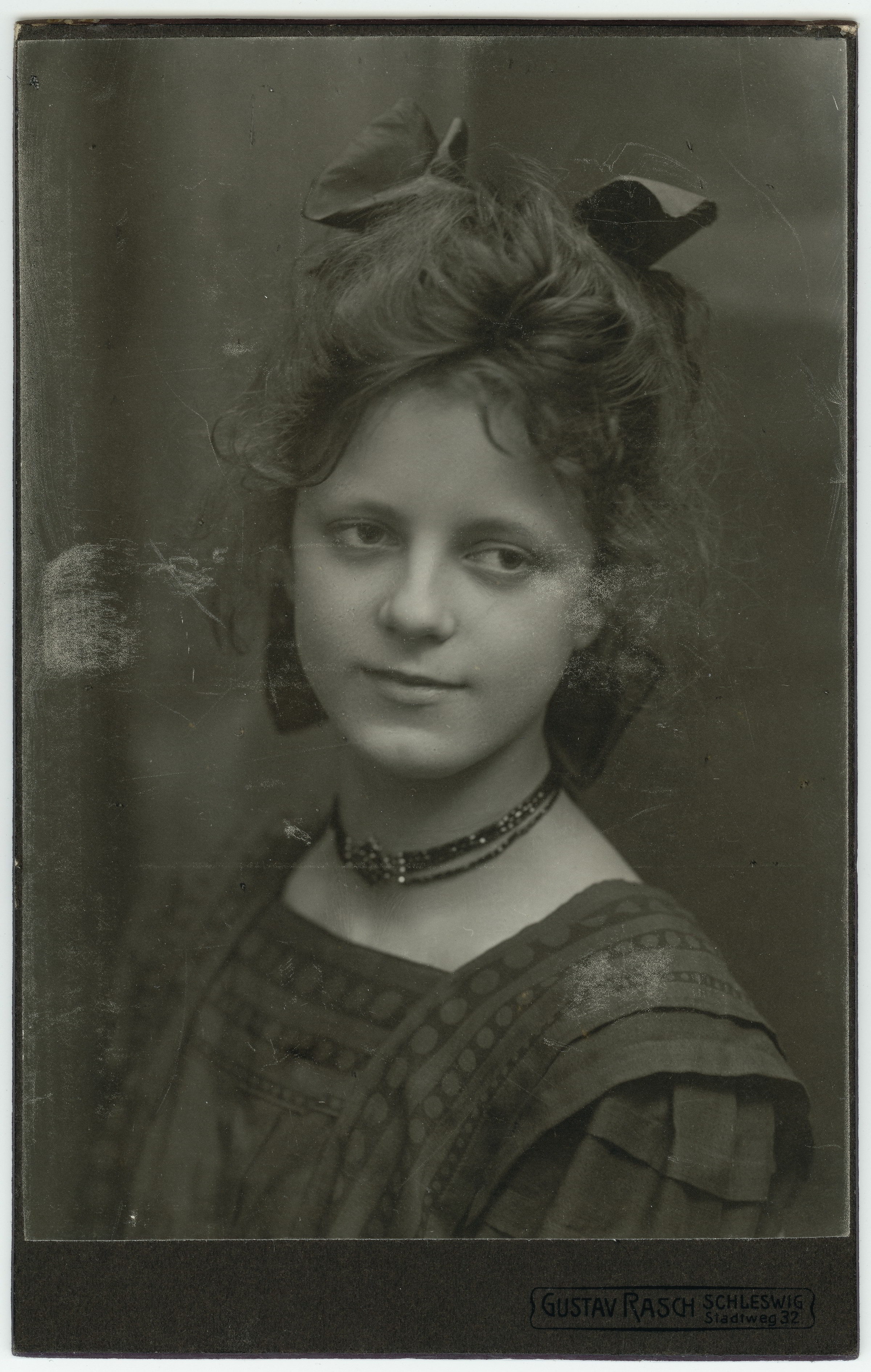 Friede Kuhn 1909 (Fotosammlung Stefan Rohde-Enslin CC BY-NC-SA)