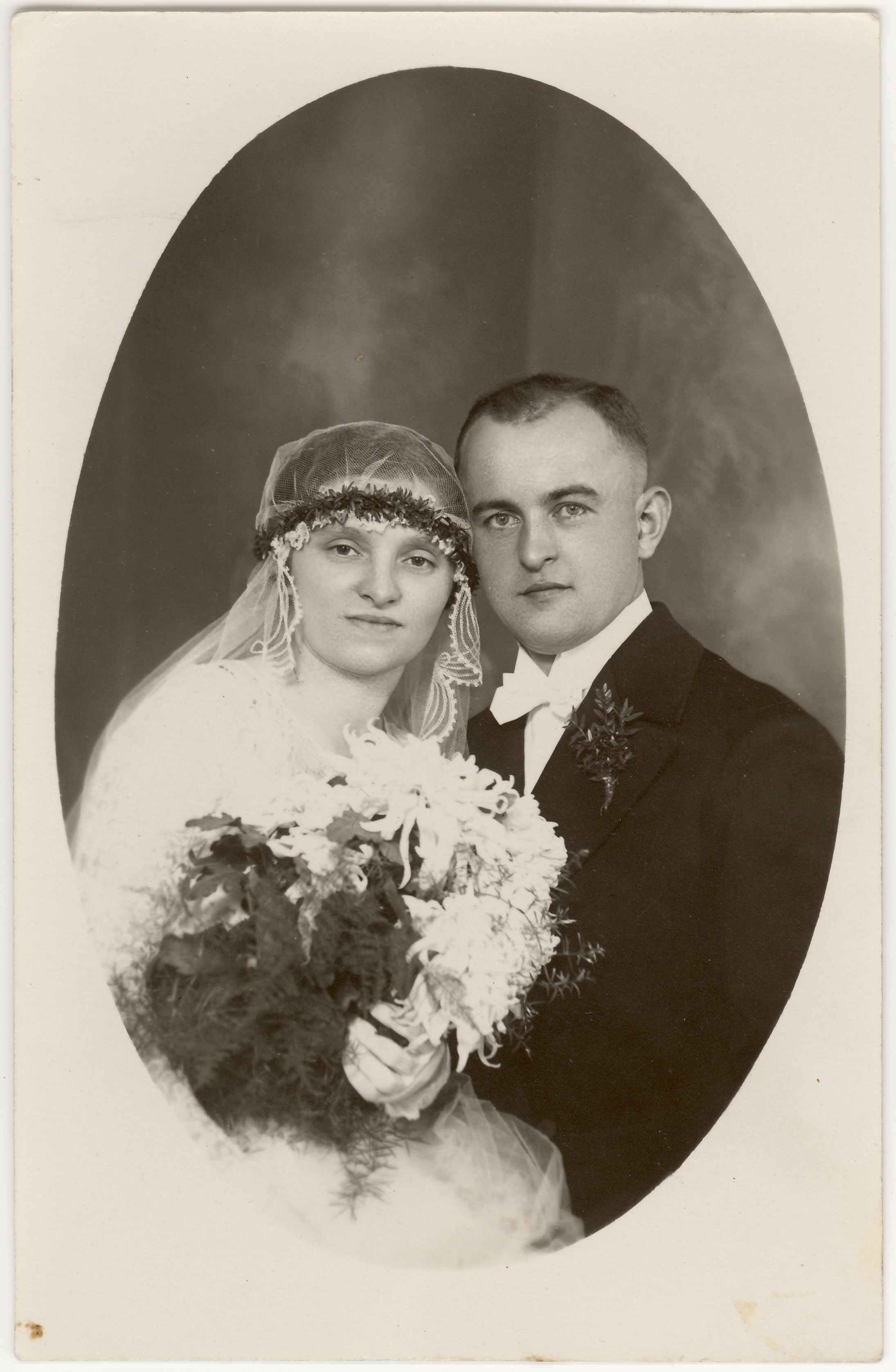 Hochzeit 1920 (Fotosammlung Stefan Rohde-Enslin CC BY-NC-SA)