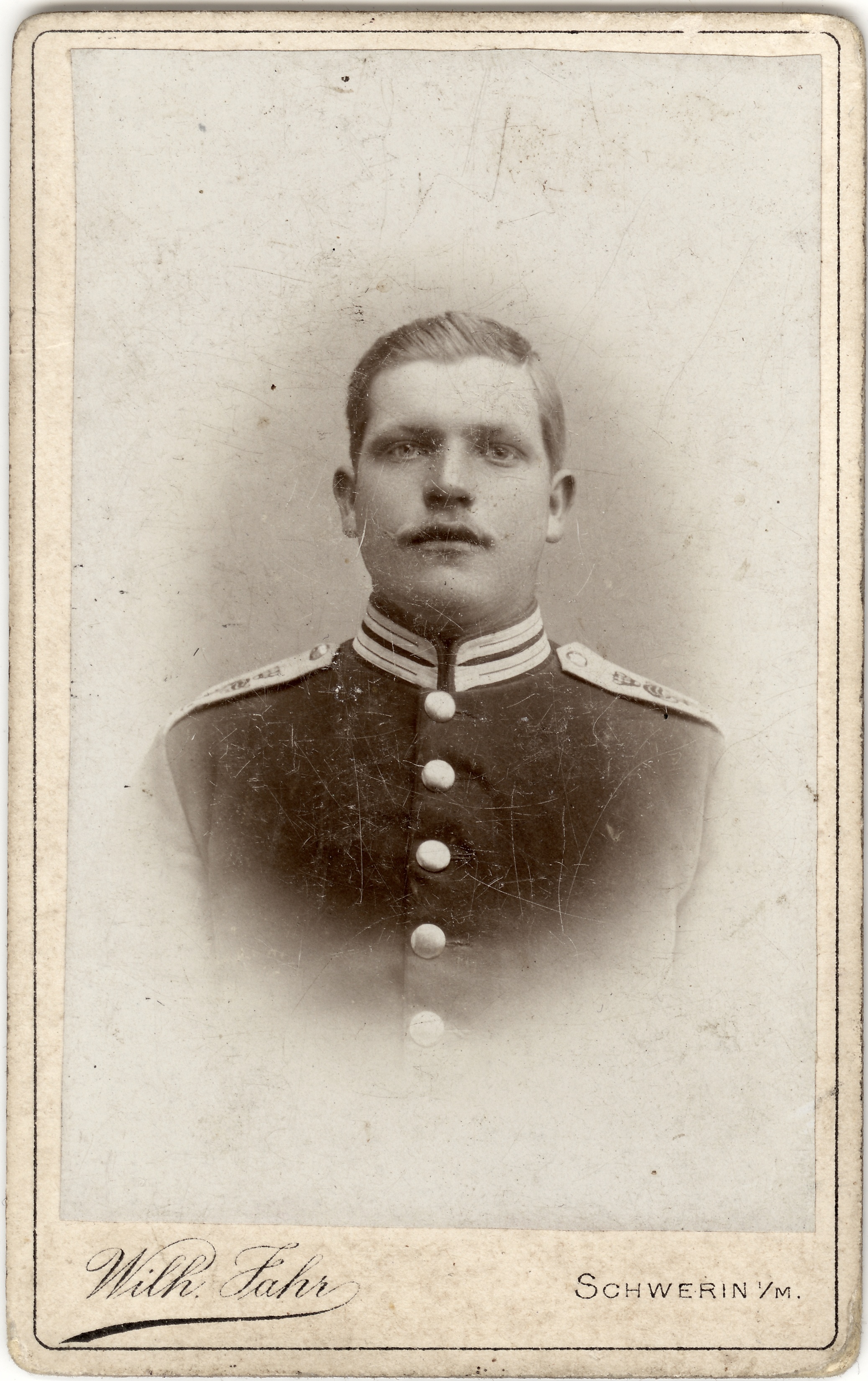 Porträt eines Soldaten (SaHiFo Public Domain Mark)