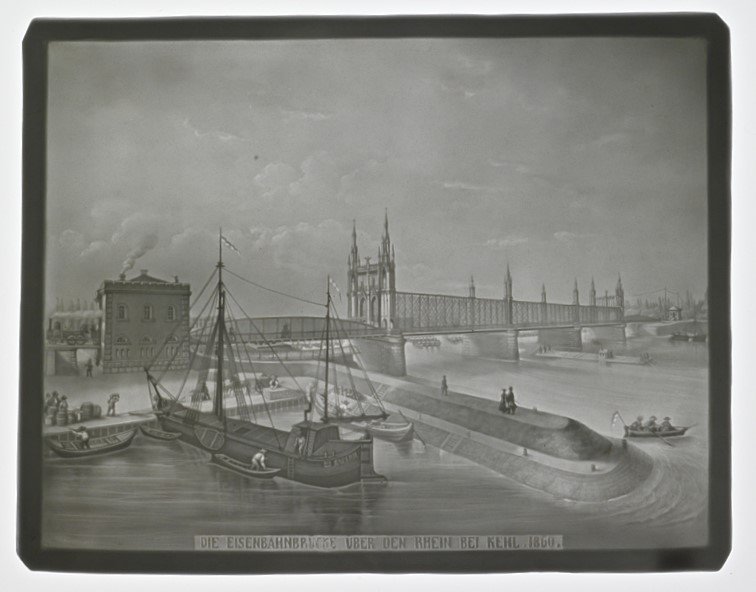 Lithophanie-Platte "Die Eisenbahnbrücke über den Rhein bei Kehl 1860" (Sammlung "S", Wuppertal CC BY-NC-SA)