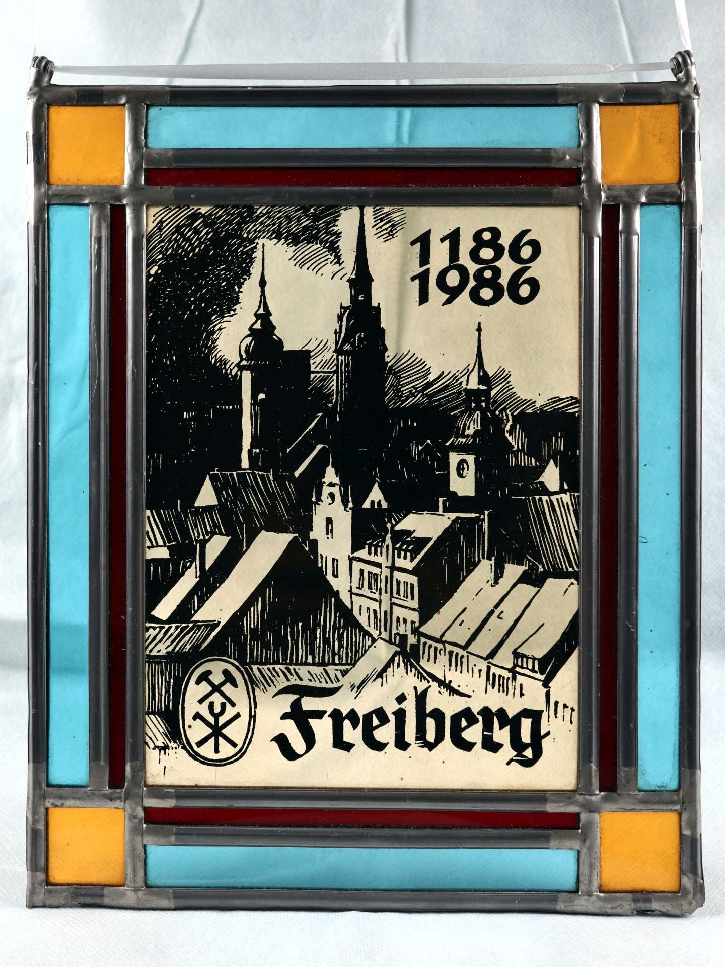 Dekorfenster "1186 1986 Freiberg" (Saxonia-Freiberg-Stiftung CC BY-NC-SA)