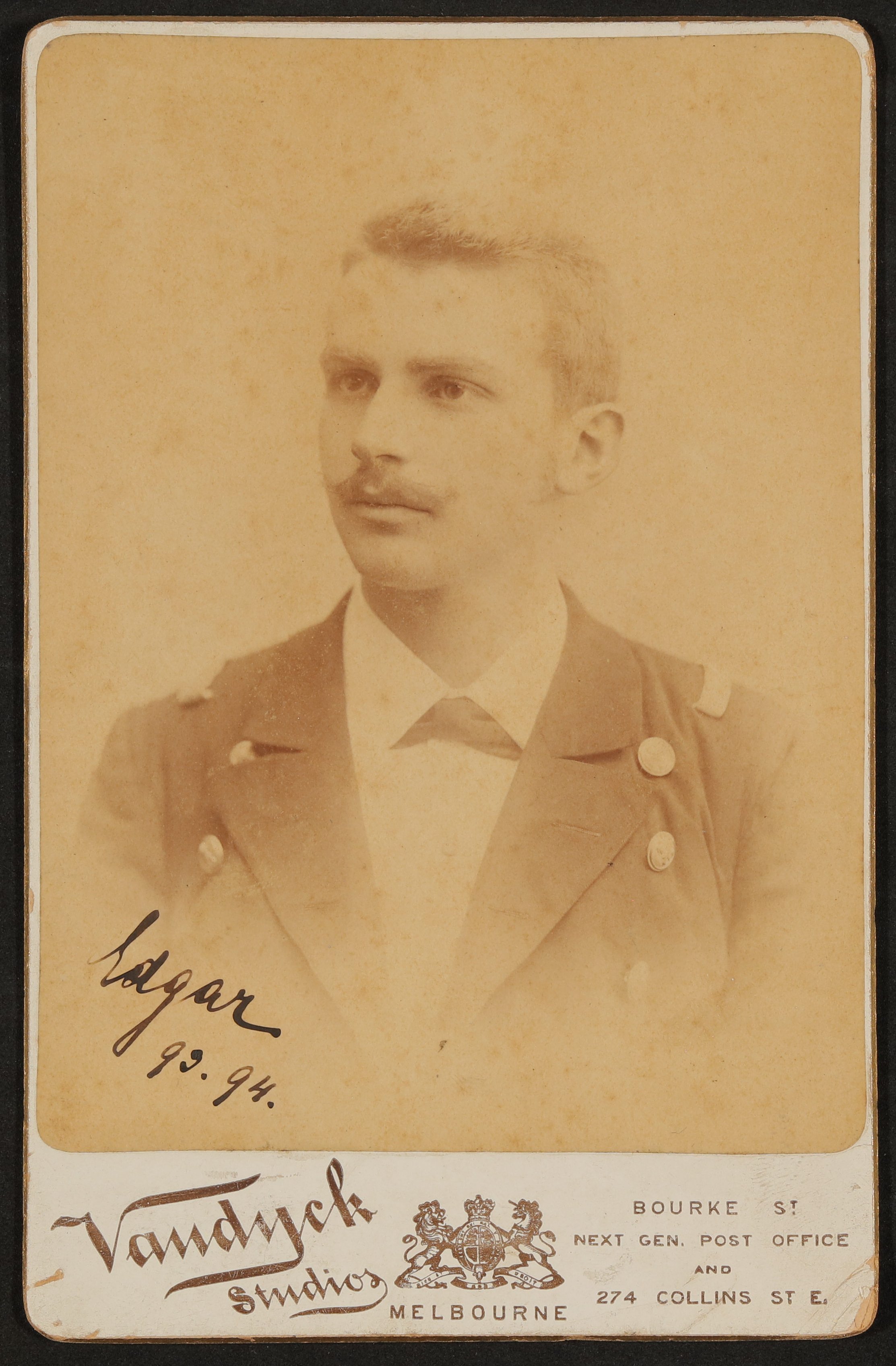 Portrait von Edgar Karg von Bebenburg mit Widmung (Freies Deutsches Hochstift / Frankfurter Goethe-Museum CC BY-NC-SA)