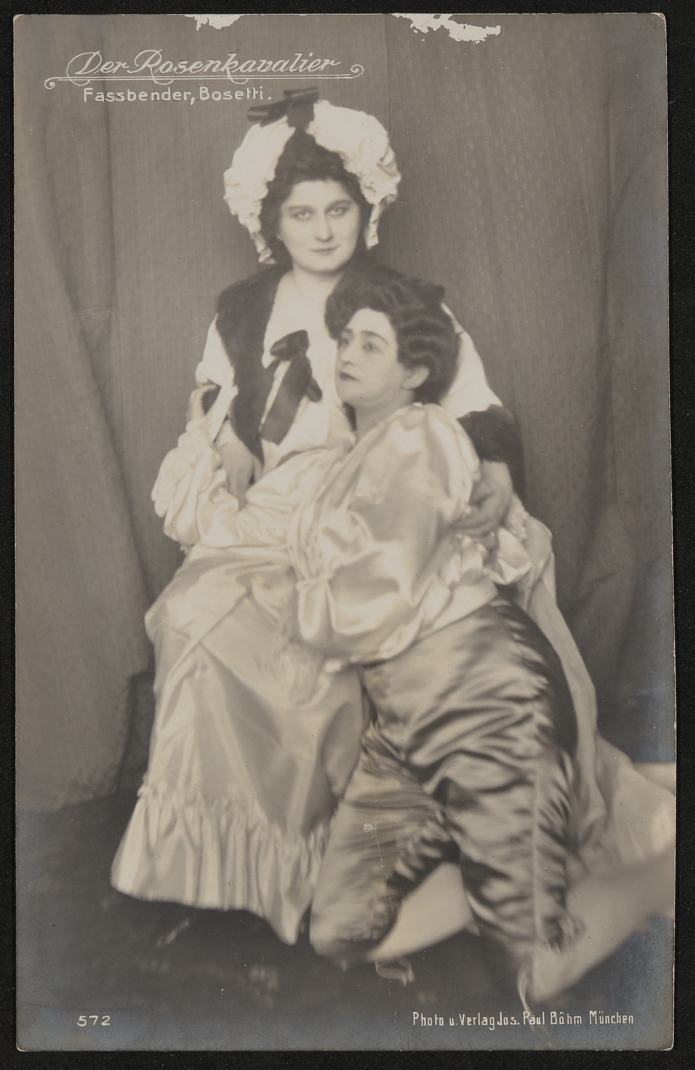 Hermine Bosetti als Octavian und Zdenka Faßbender als Marschallin in "Der Rosenkavalier in München 1911 (Freies Deutsches Hochstift / Frankfurter Goethe-Museum CC BY-NC-SA)