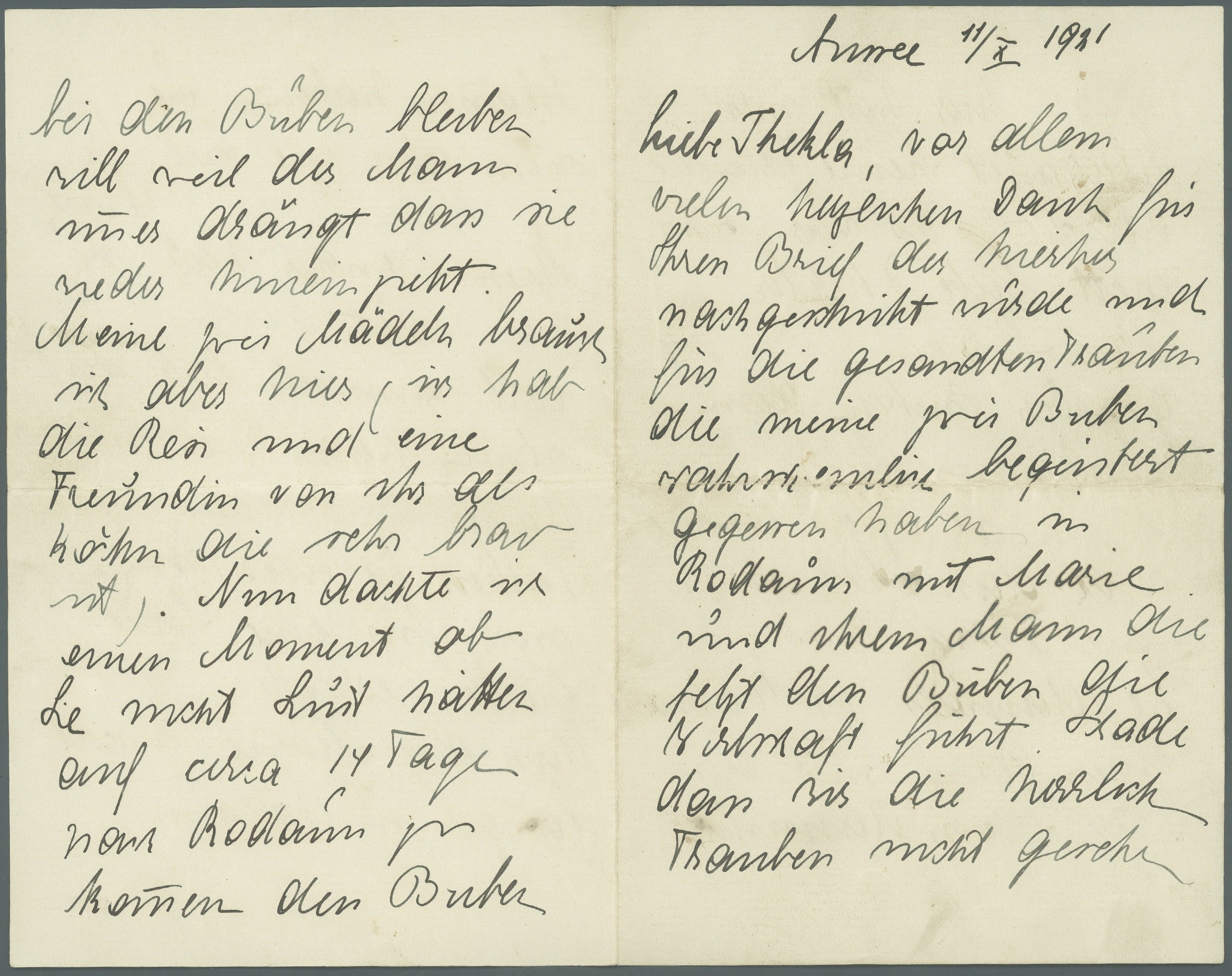 Fotografien eines Briefs von Gerty von Hofmannsthal an Thekla Sailer vom 11. Oktober 1921 (Freies Deutsches Hochstift / Frankfurter Goethe-Museum CC BY-NC-SA)