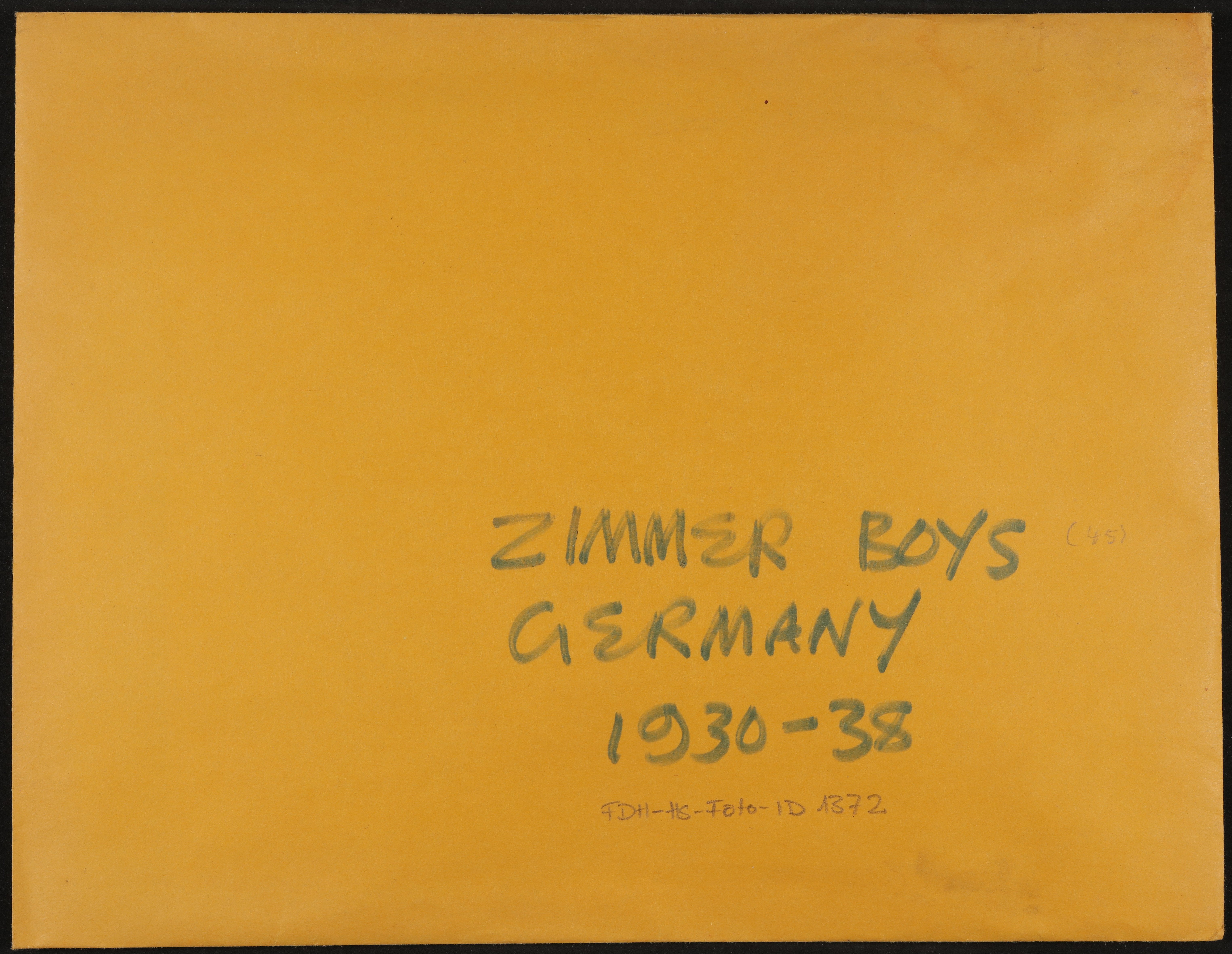 Fotokonvolut "Zimmer Boys Germany 1930-1938" mit Fotos von Christiane Zimmers Familie (Vera Graaf CC BY-NC-SA)