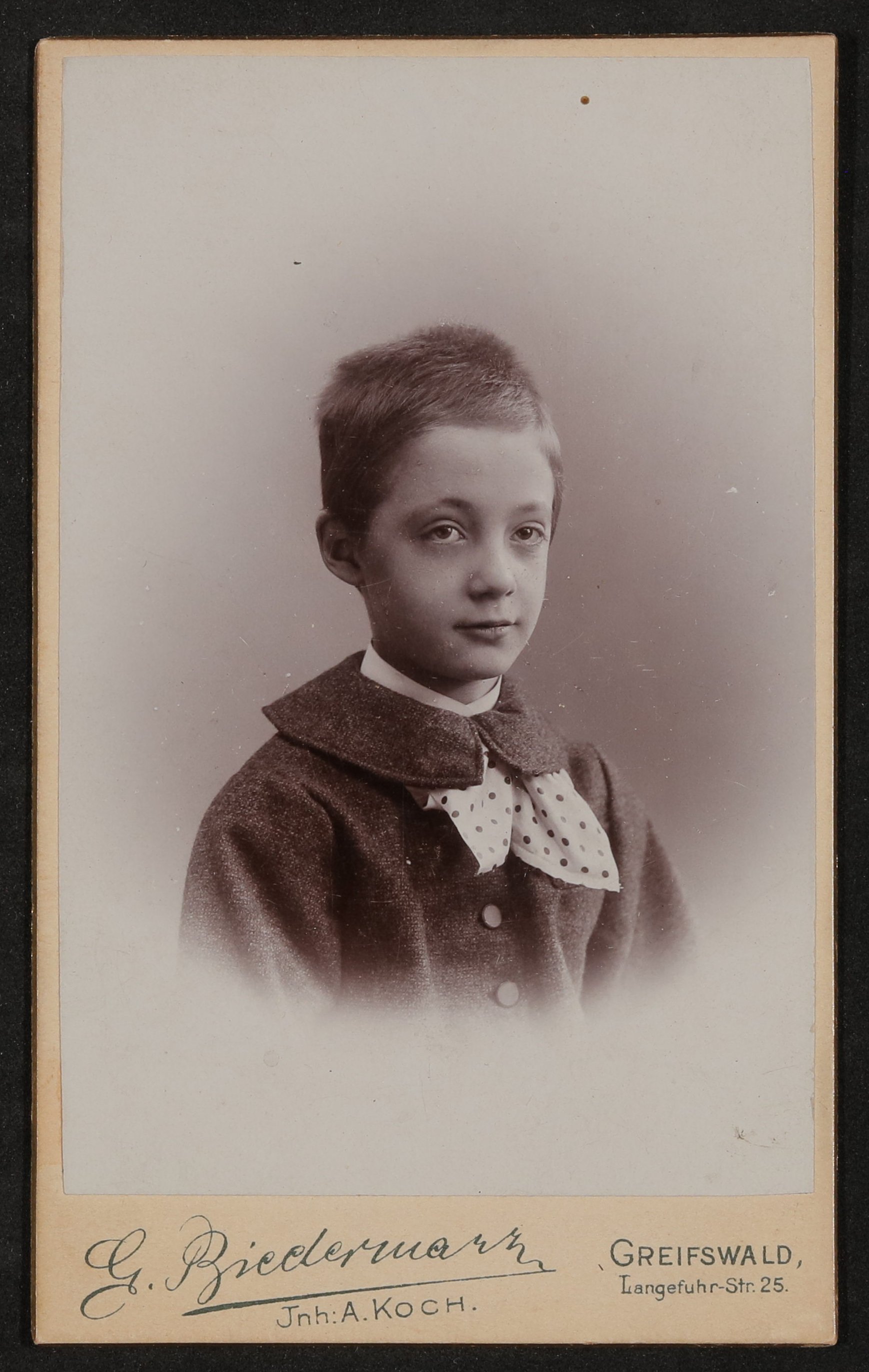 Portrait von Heinrich Zimmer als Kind (1899) (Vera Graaf CC BY-NC-SA)