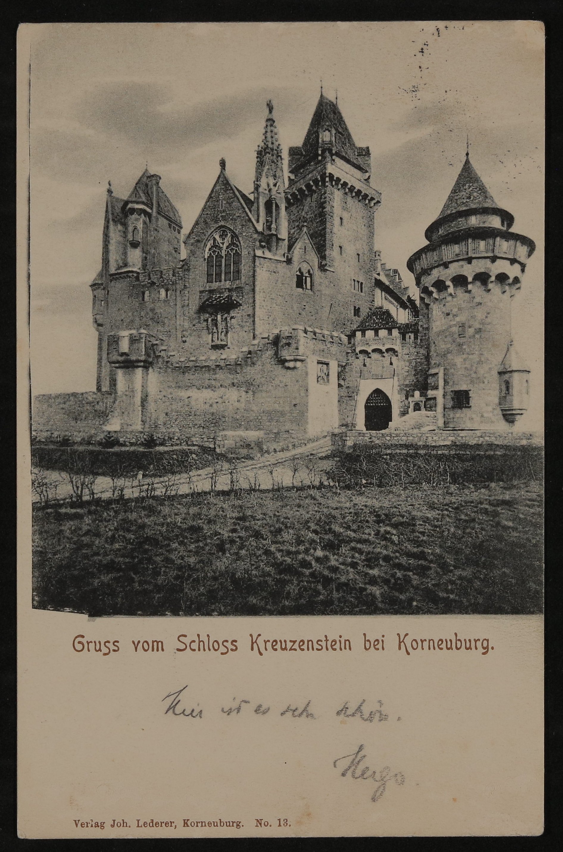 Ansichtskarte von Hofmannsthal an seine Mutter Anna mit "Gruss vom Schloss Kreuzenstein bei Korneuburg." (Freies Deutsches Hochstift / Frankfurter Goethe-Museum CC BY-NC-SA)