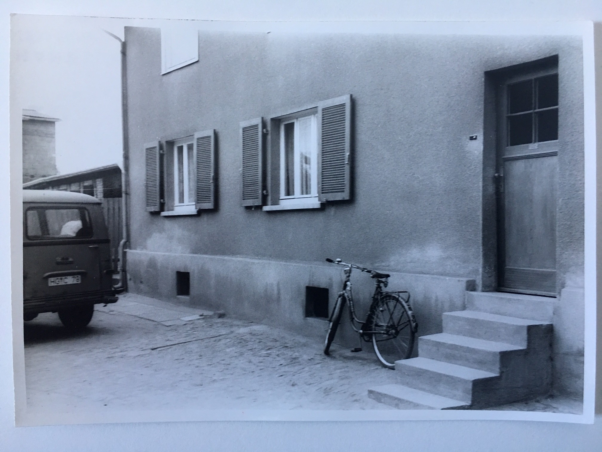 Eschborner Straße 9, Steinbach, ca. 1965 (Taunus-Rhein-Main - Regionalgeschichtliche Sammlung Dr. Stefan Naas CC BY-NC-SA)