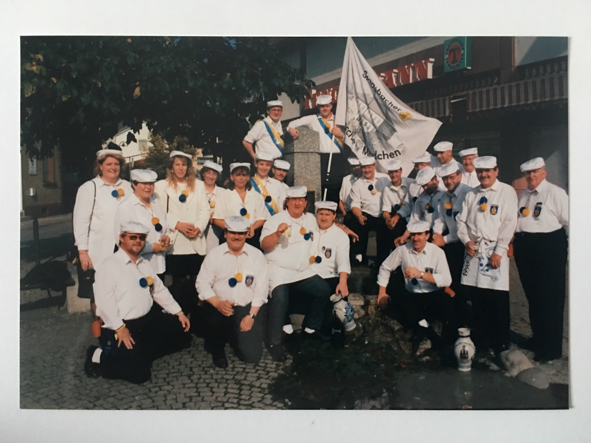 Steinbacher Kerb 1996 (Taunus-Rhein-Main - Regionalgeschichtliche Sammlung Dr. Stefan Naas CC BY-NC-SA)