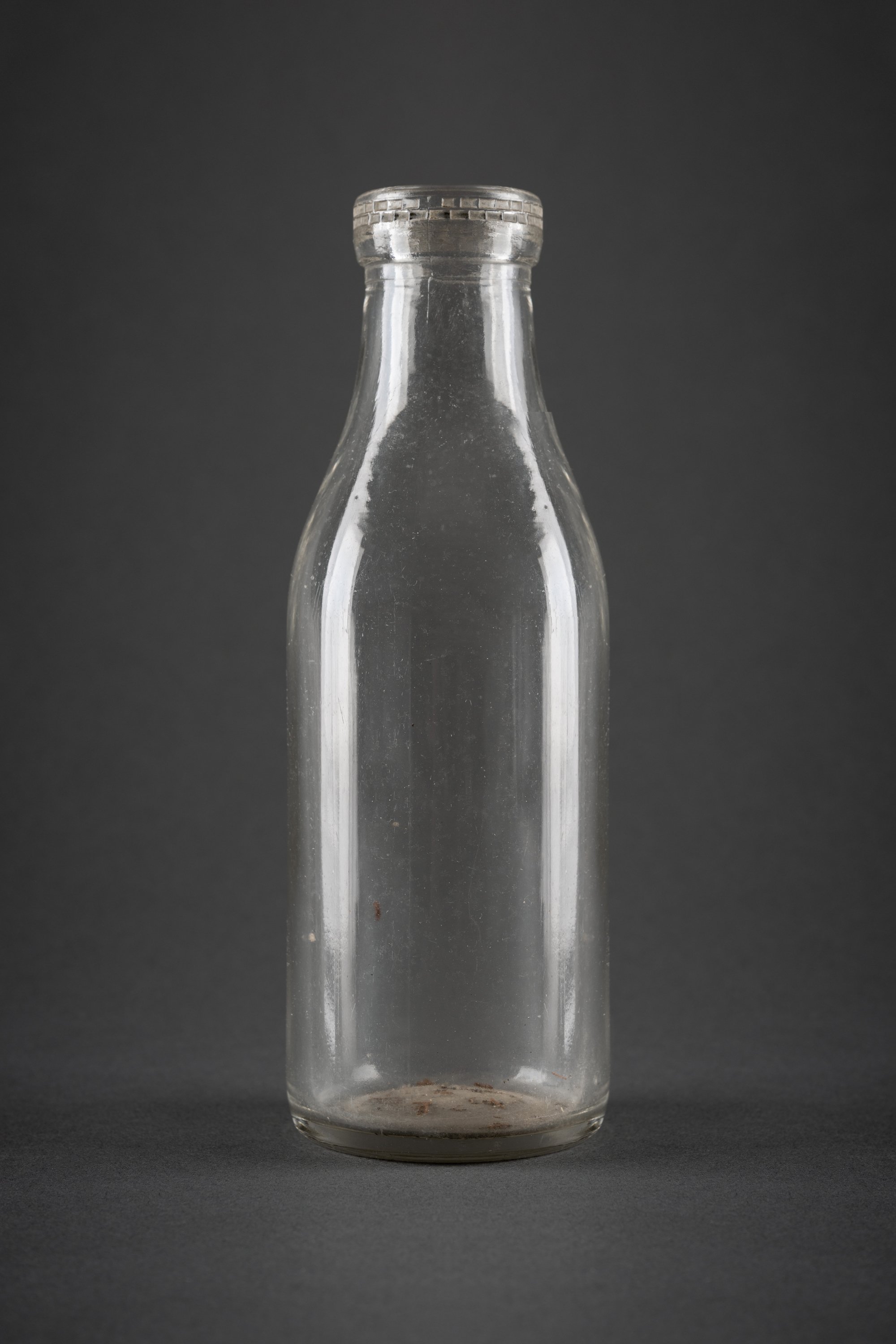Milchflasche (Stadtmuseum Kassel CC BY-NC-SA)