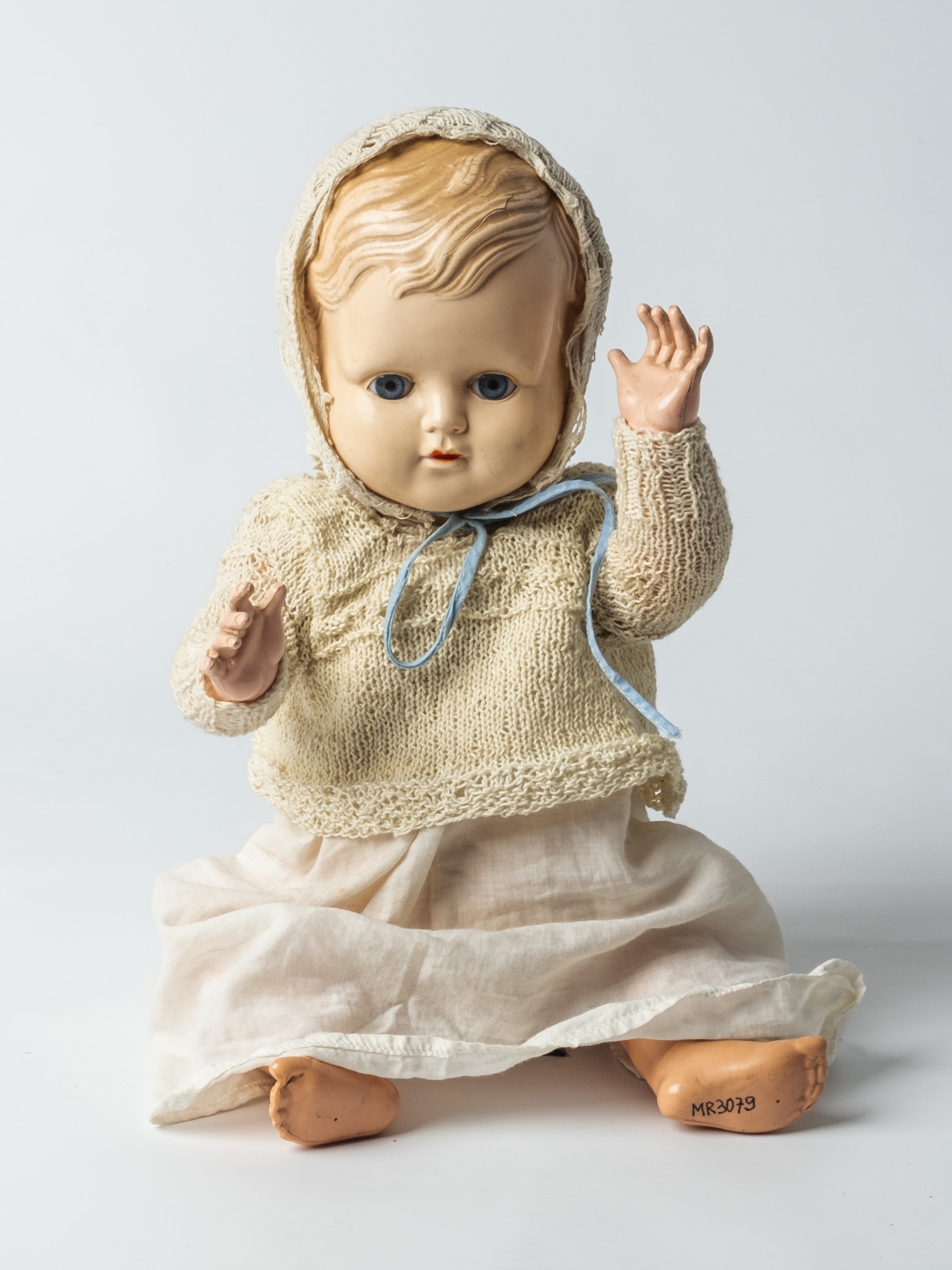Baby-Puppe im Steckkissen (Museum Reinheim CC BY-NC-SA)