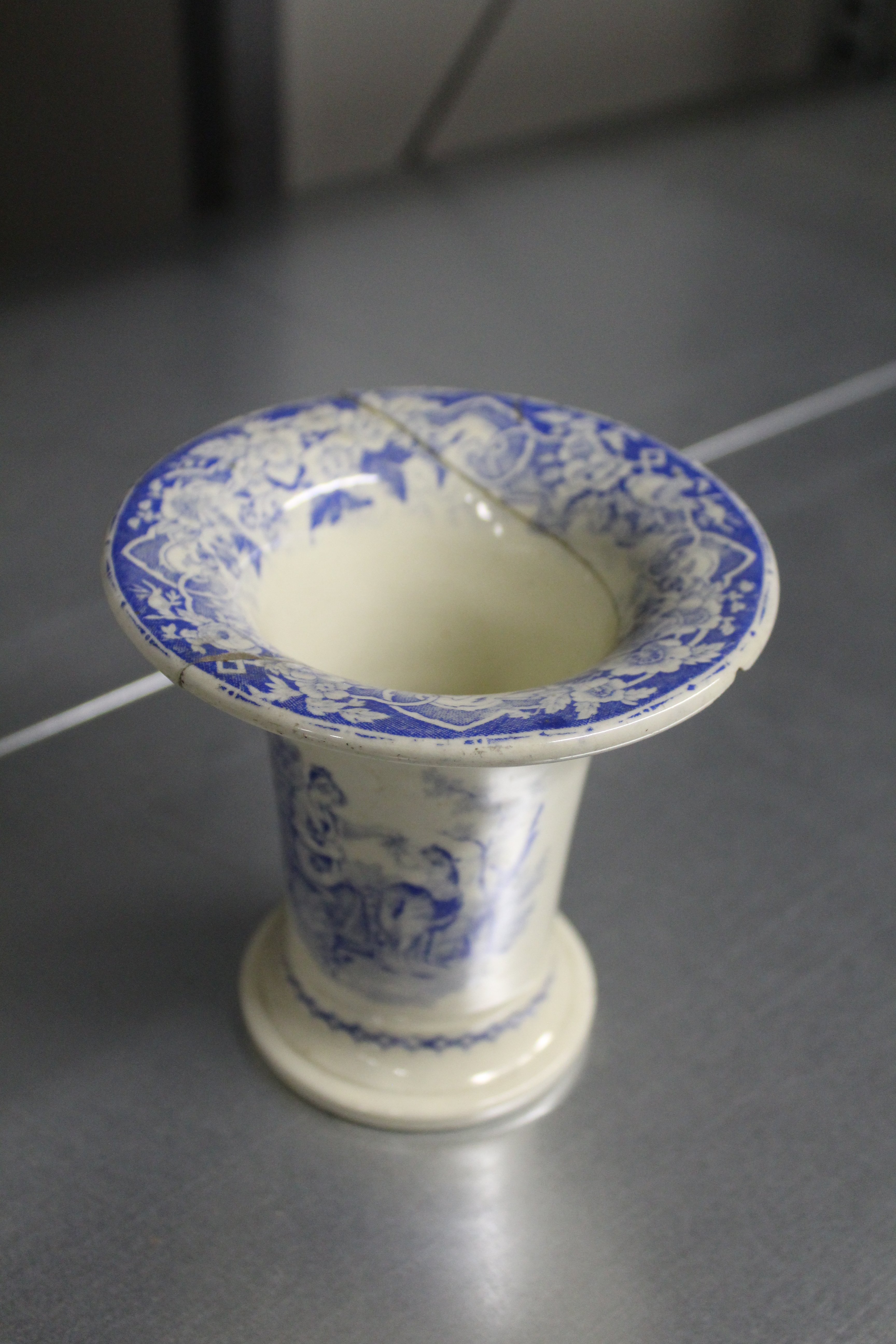Vase (Dreieich-Museum CC BY-NC-SA)