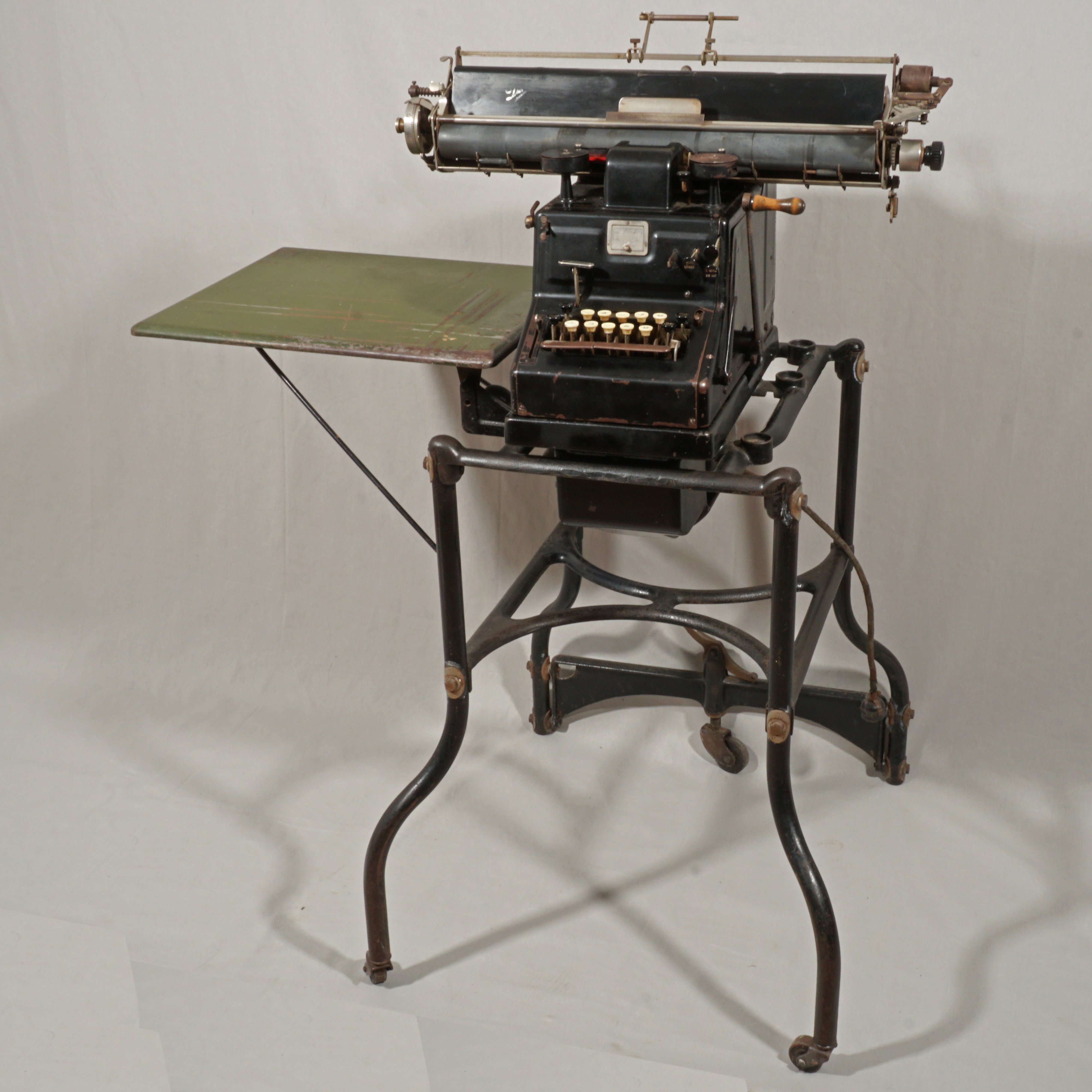 Buchhaltungsmaschine (Werra-Kalibergbau-Museum, Heringen/W. CC BY-NC-SA)