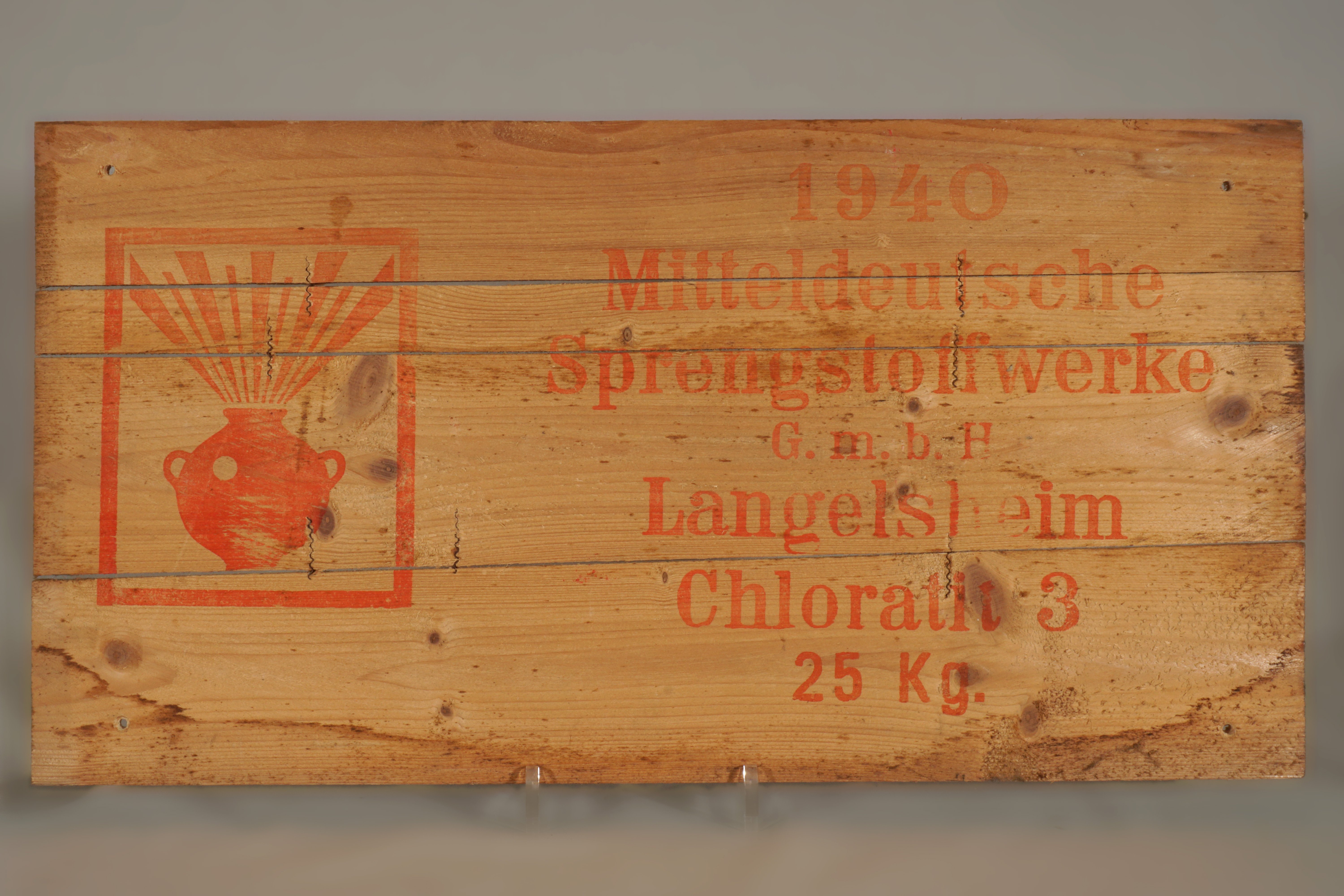 Deckel für Sprengstoffkiste mit Aufdruck 'Cloratit 3' (Werra-Kalibergbau-Museum, Heringen/W. CC BY-NC-SA)