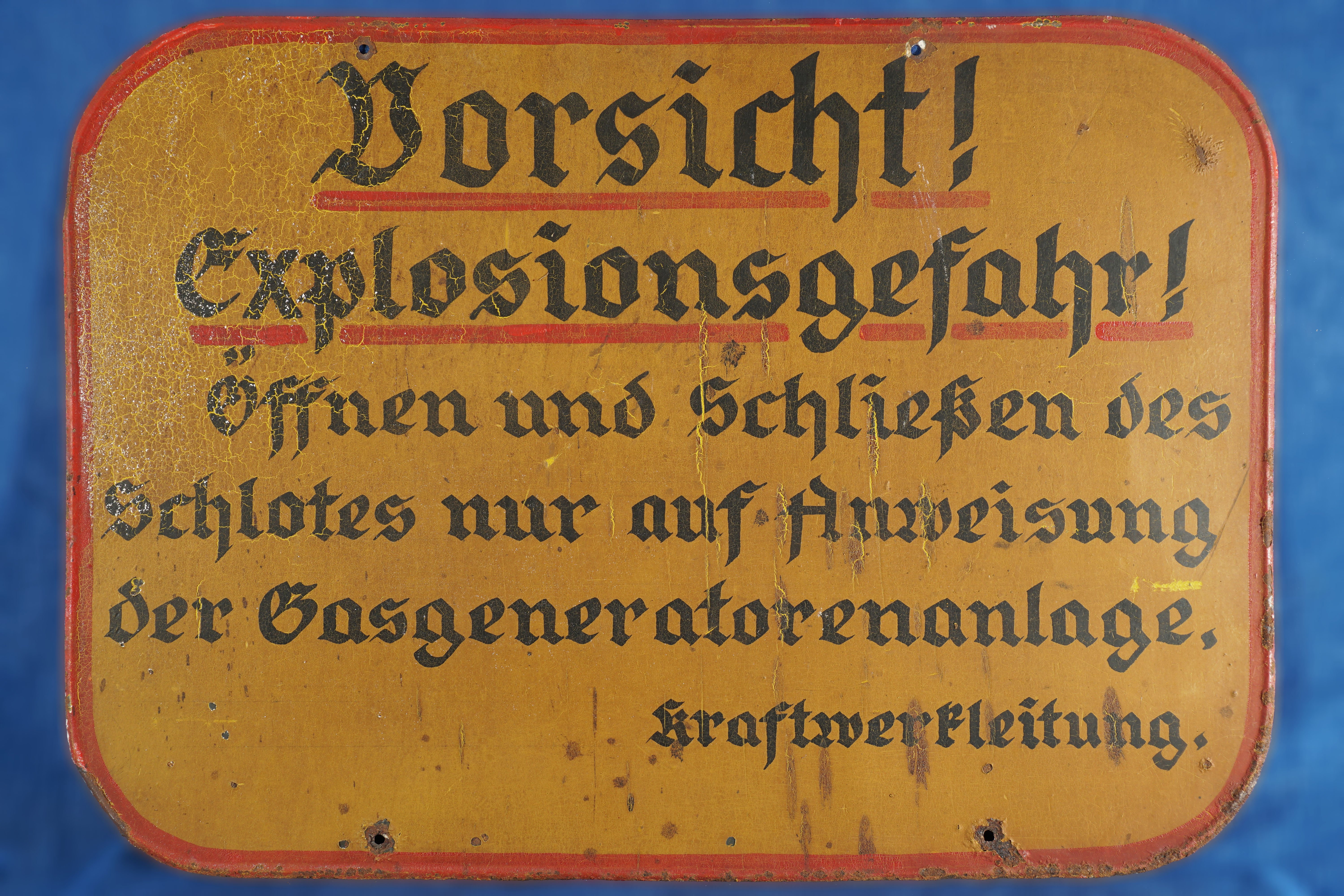 Warntafel 'Vorsicht! Explosionsgefahr!' (Werra-Kalibergbau-Museum, Heringen/W. CC BY-NC-SA)