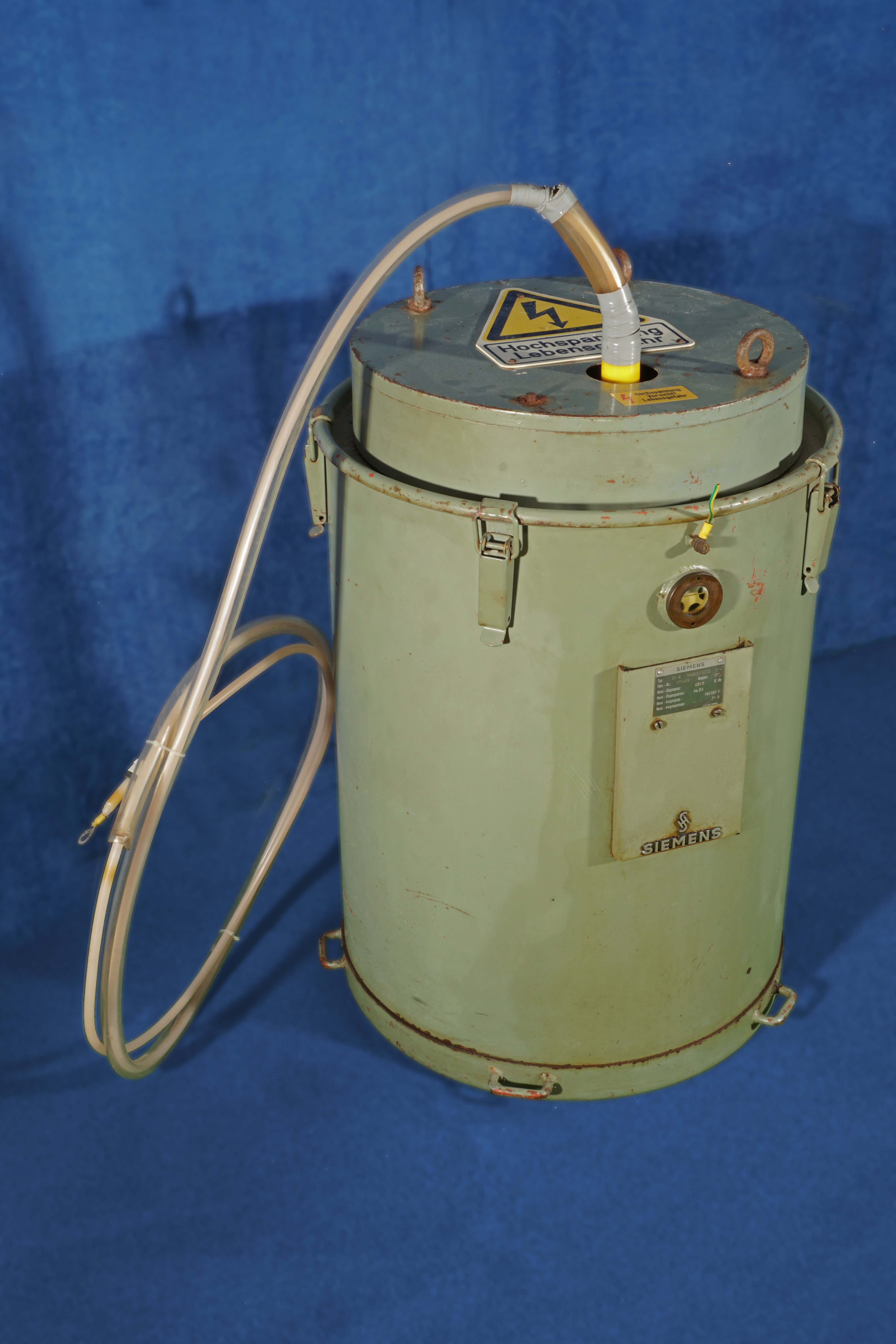 Hochvolt-Transformator für Versuchsscheider (Werra-Kalibergbau-Museum, Heringen/W. CC BY-NC-SA)