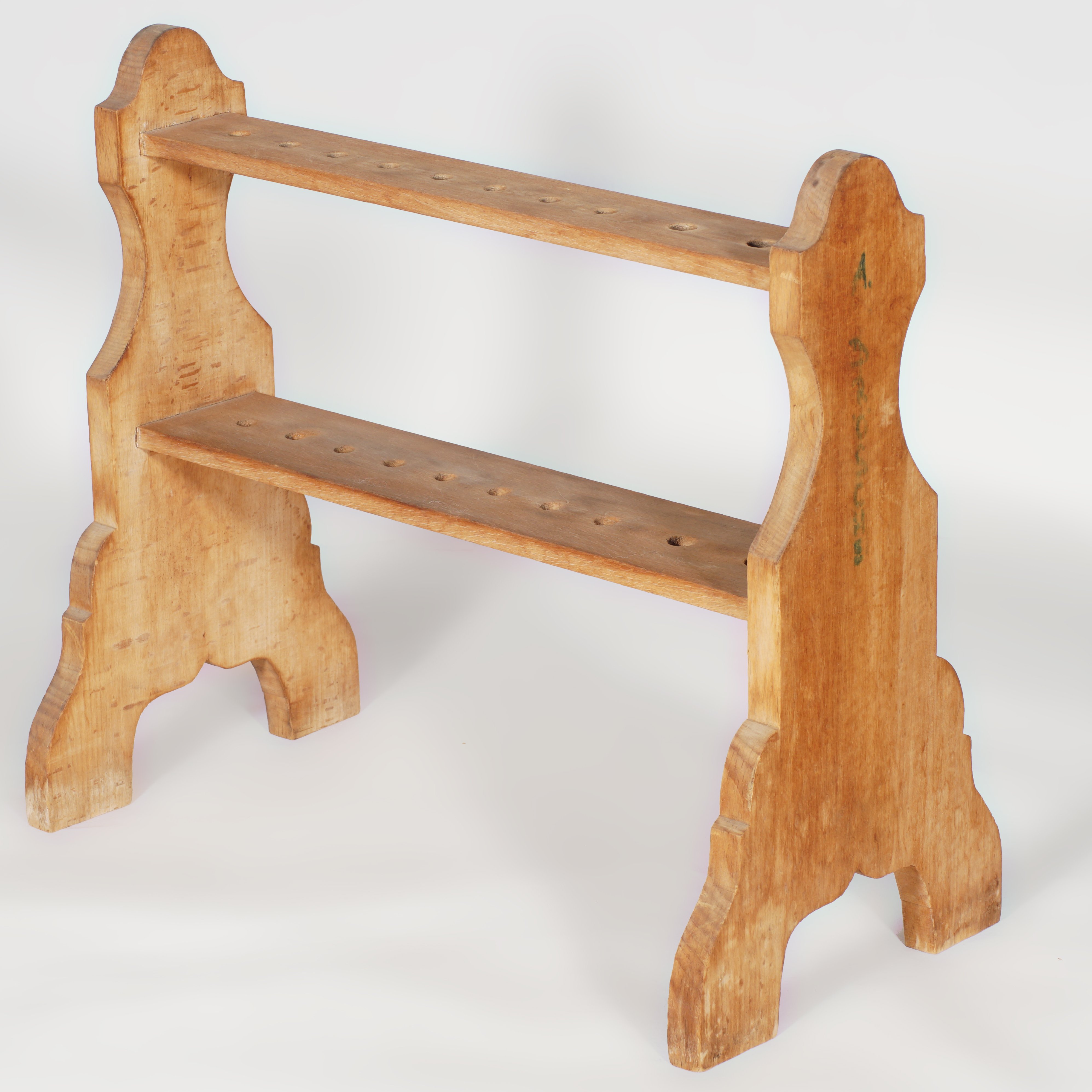 Pipettengestell aus Holz (Werra-Kalibergbau-Museum, Heringen/W. CC BY-NC-SA)