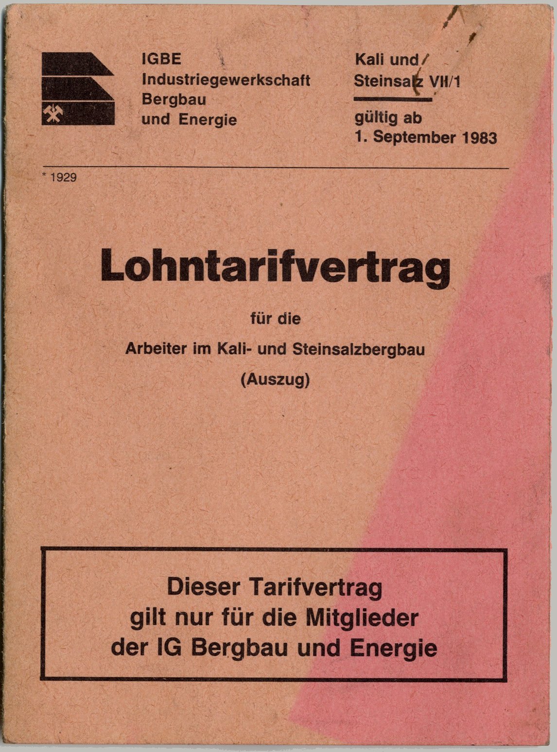 Leporello 'Lohntarifvertrag für die Arbeiter im Kali- und Steinsalzbergbau (Auszug)' (Werra-Kalibergbau-Museum, Heringen/W. CC BY-NC-SA)