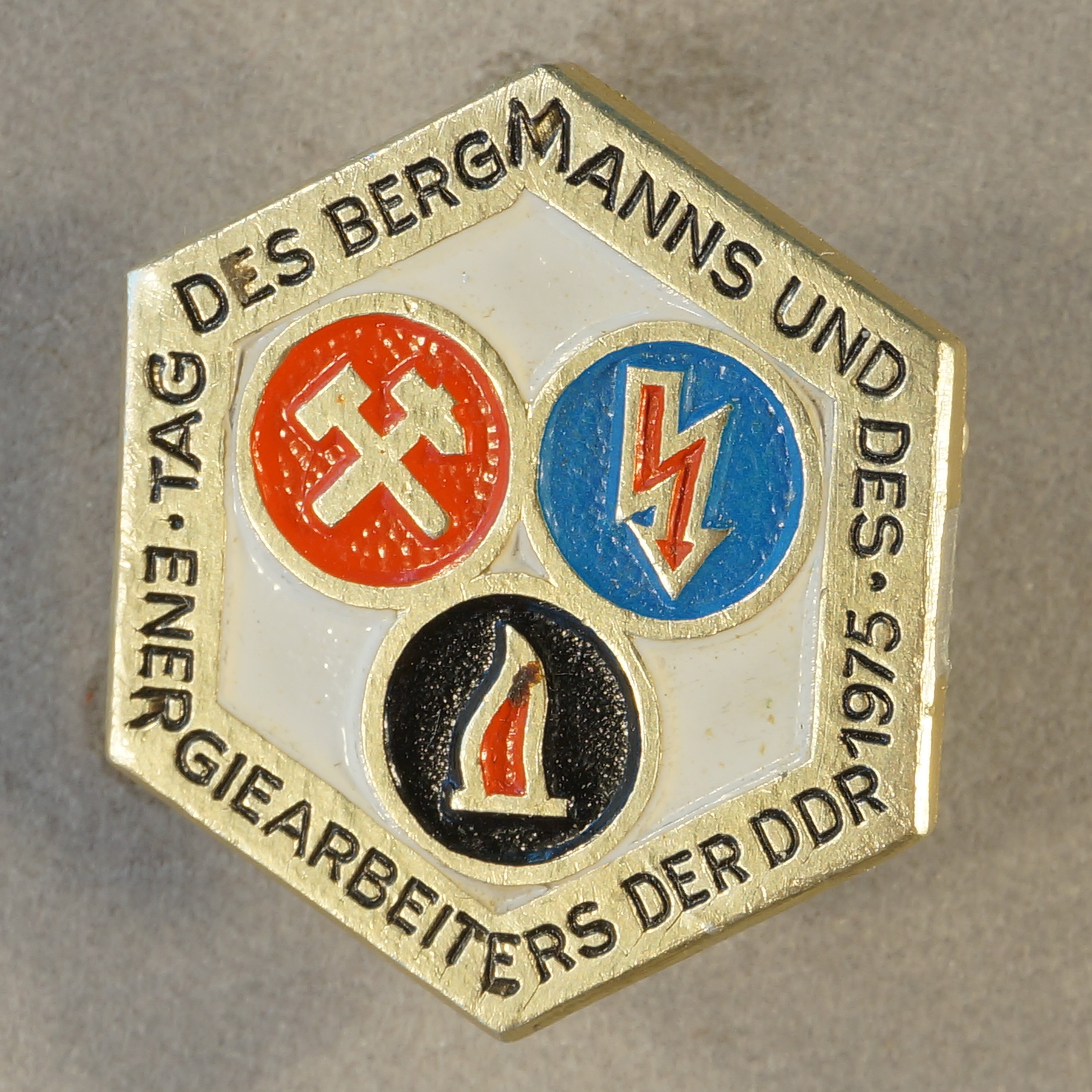 Abzeichen "Tag des Bergmanns und des Energiearbeiters der DDR" 19 (Werra-Kalibergbau-Museum, Heringen/W. CC BY-NC-SA)