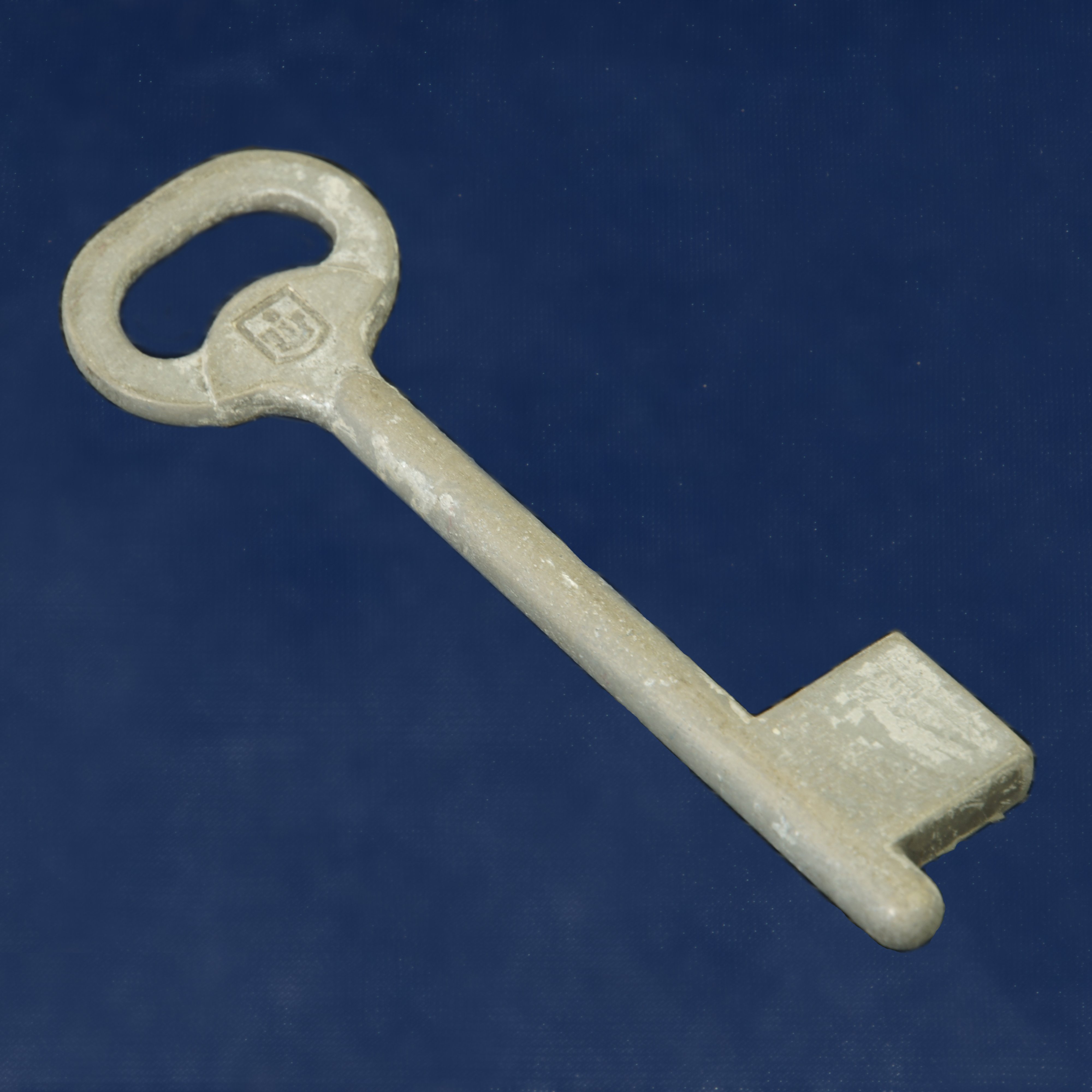 Rohling für Bartschlüssel aus Magnewin (Werra-Kalibergbau-Museum, Heringen/W. CC BY-NC-SA)