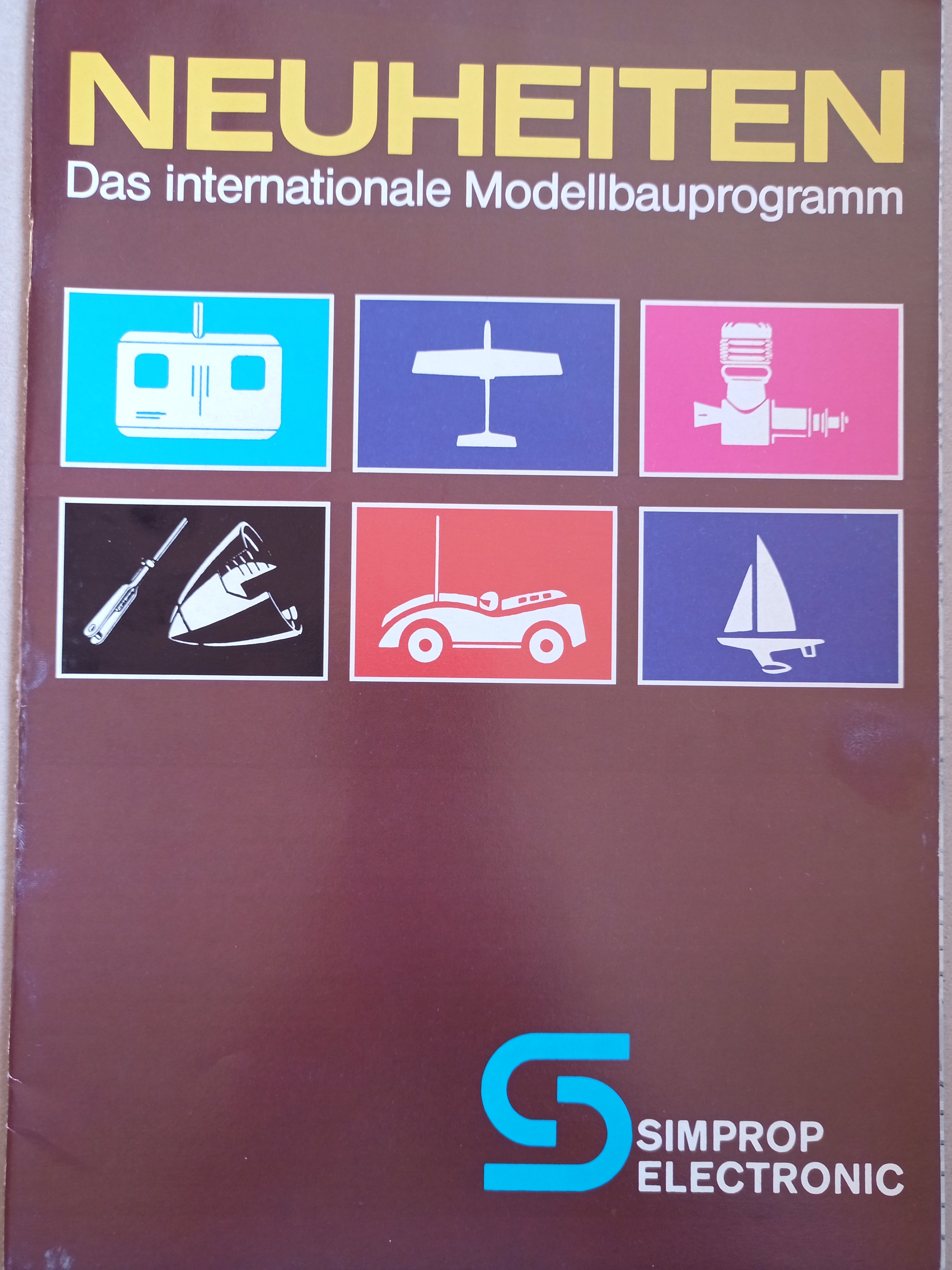 Simprop Prospekt 1985 (Deutsches Segelflugmuseum mit Modellflug CC BY-NC-SA)